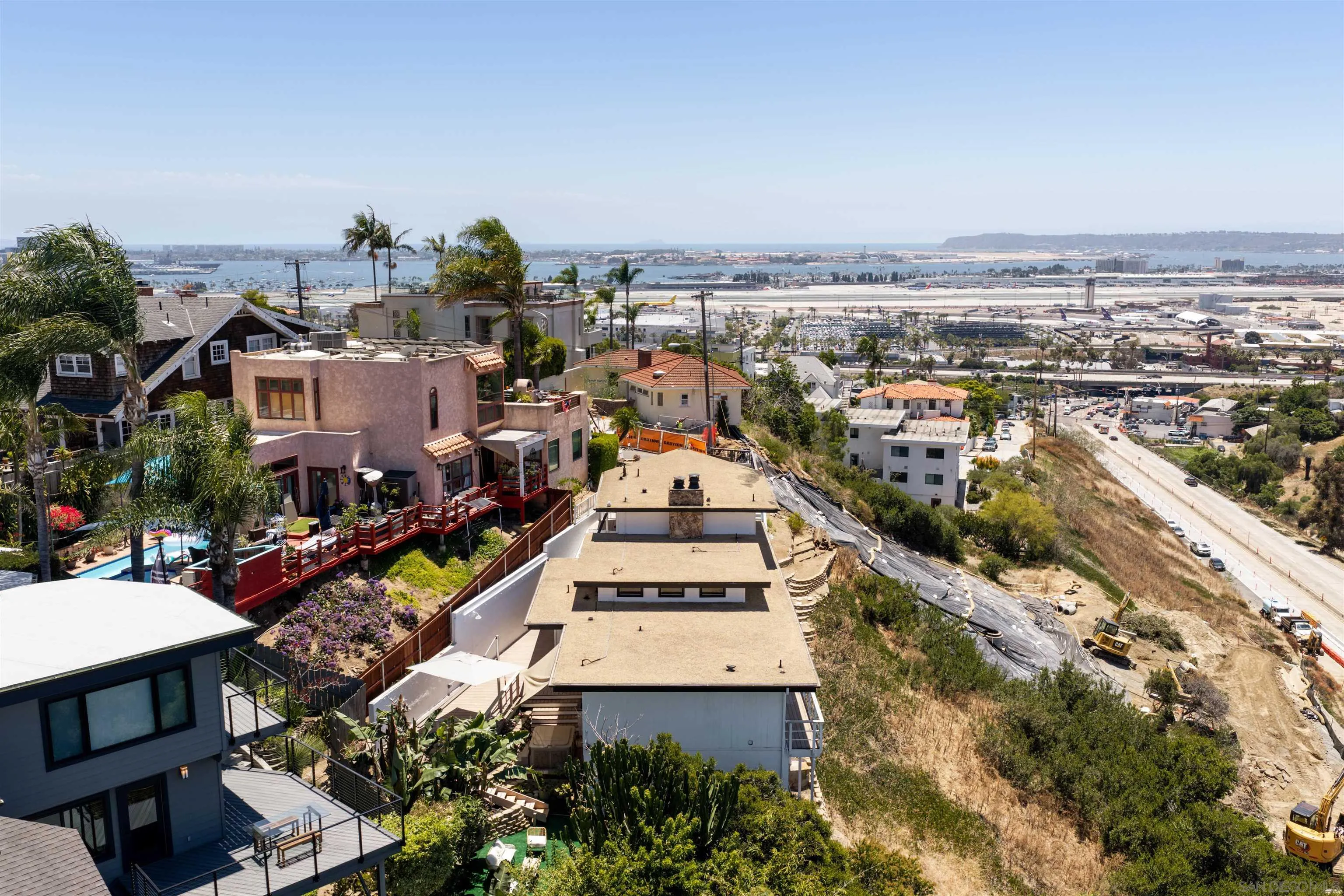 https://cdn.realtyfeed.com/cdn/127/260016539/2bf8e6252e094adc6e4da970b5653025.webp
