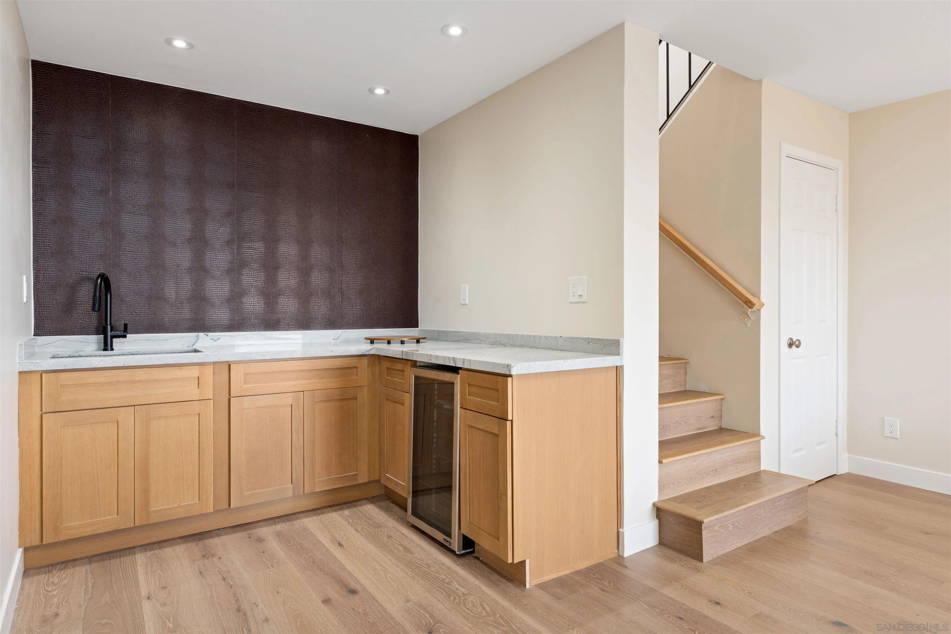 https://cdn.realtyfeed.com/cdn/127/260016539/55c482ea3853aa5f09cd417c23dcc557.webp