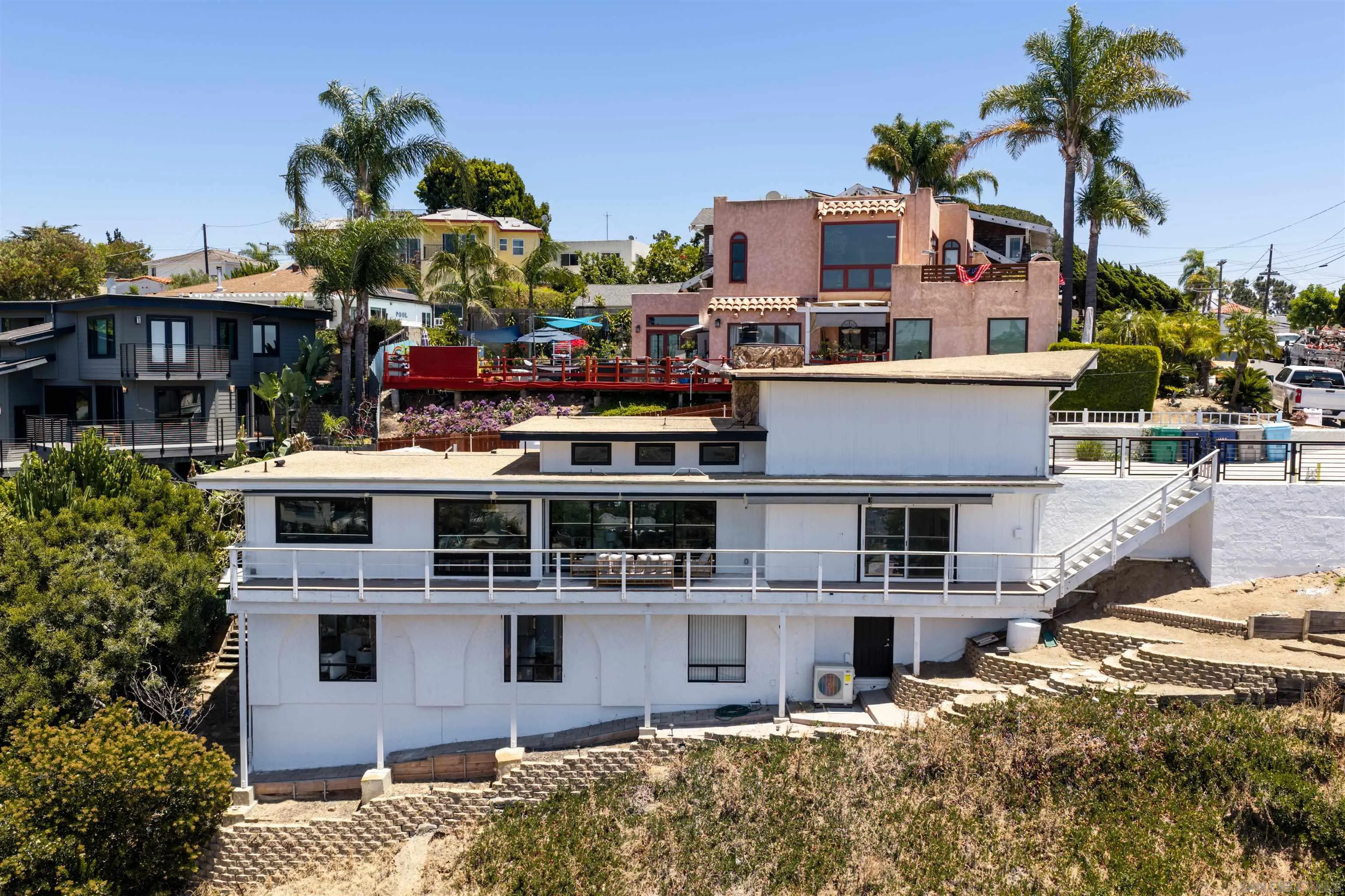 https://cdn.realtyfeed.com/cdn/127/260016539/6b527739dbdc4685a763447191b1d0b2.webp