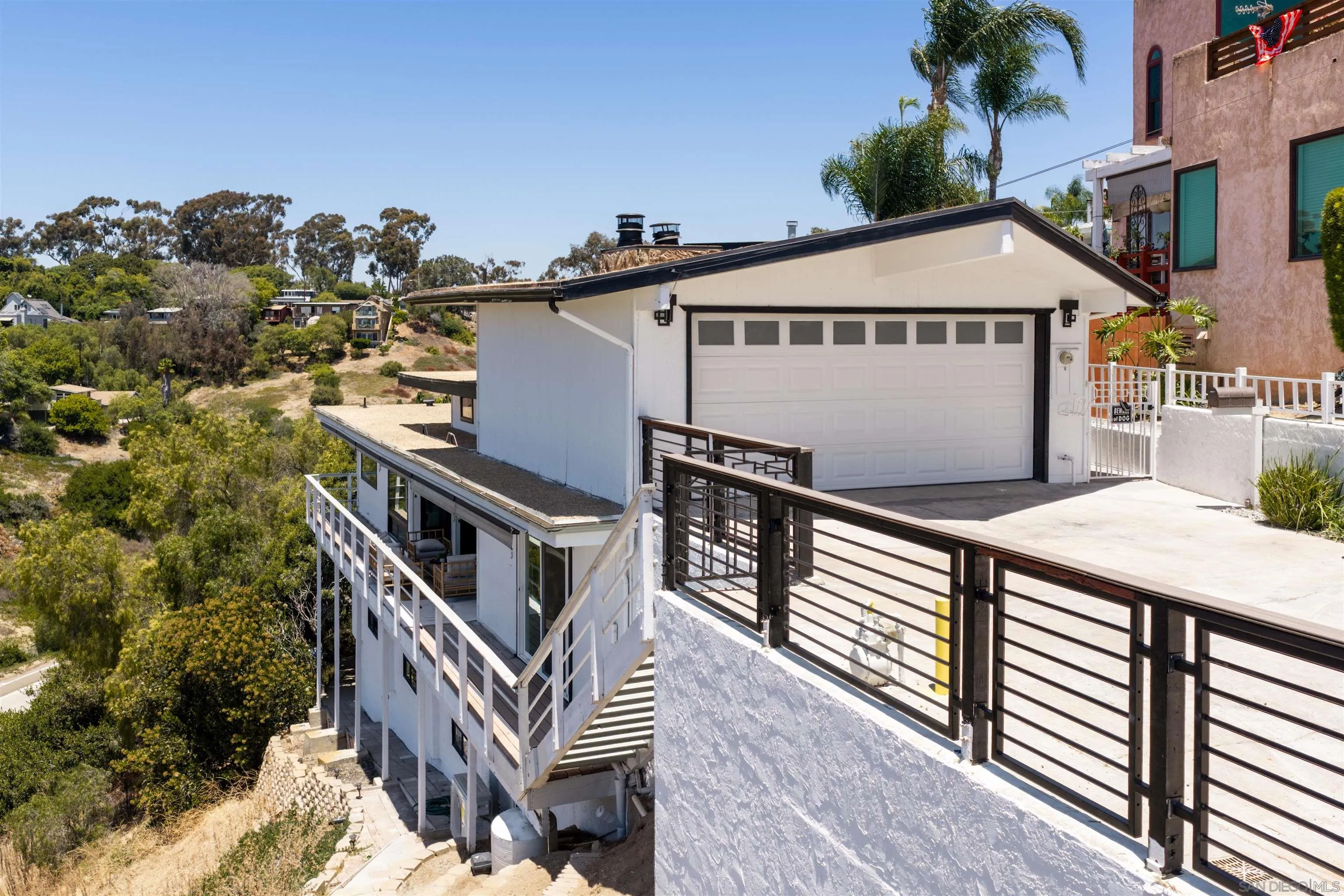 https://cdn.realtyfeed.com/cdn/127/260016539/7b8289820b049b50be37fd51910154e2.webp