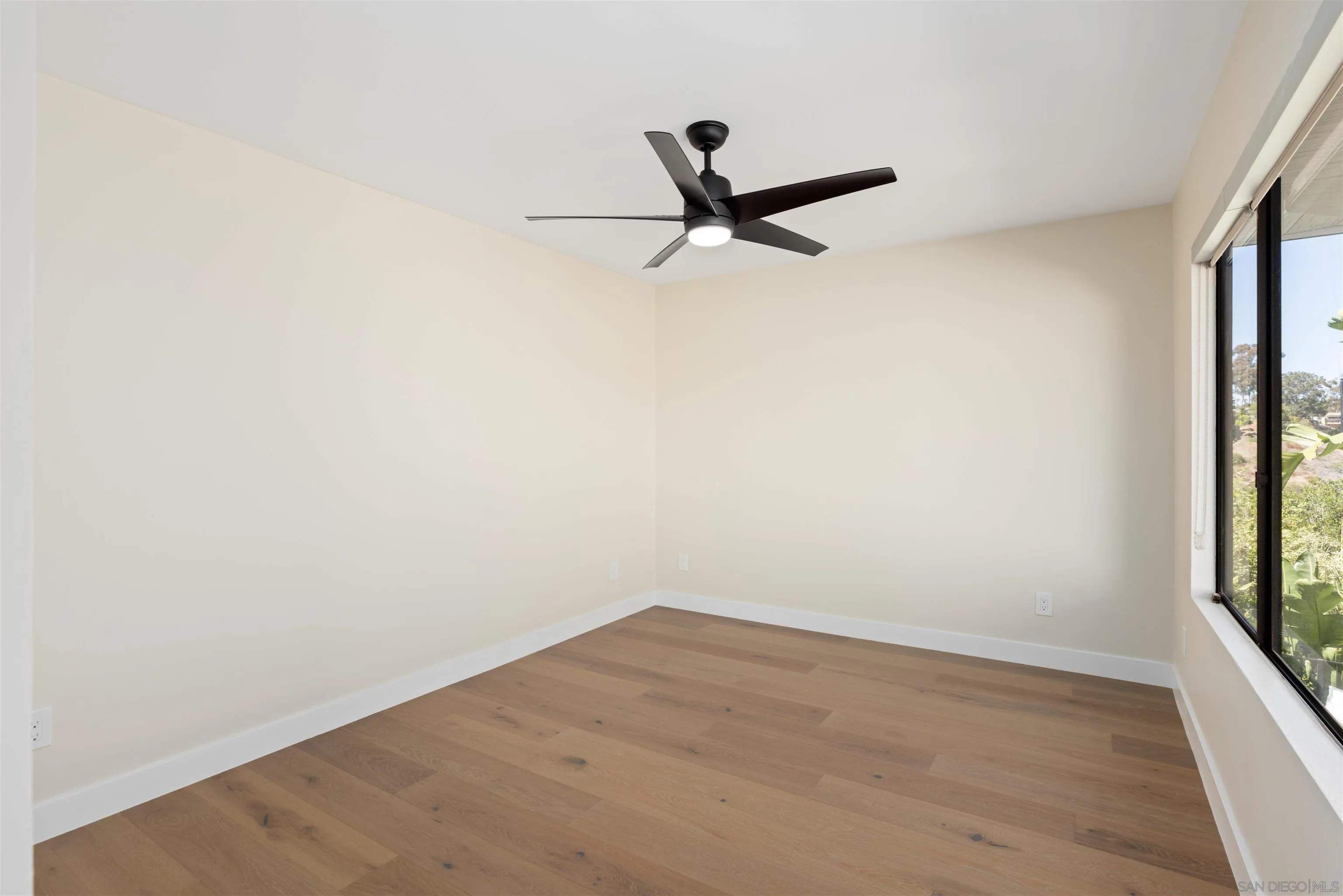 https://cdn.realtyfeed.com/cdn/127/260016539/86c98c026c8b279b17188fe44ee50545.webp
