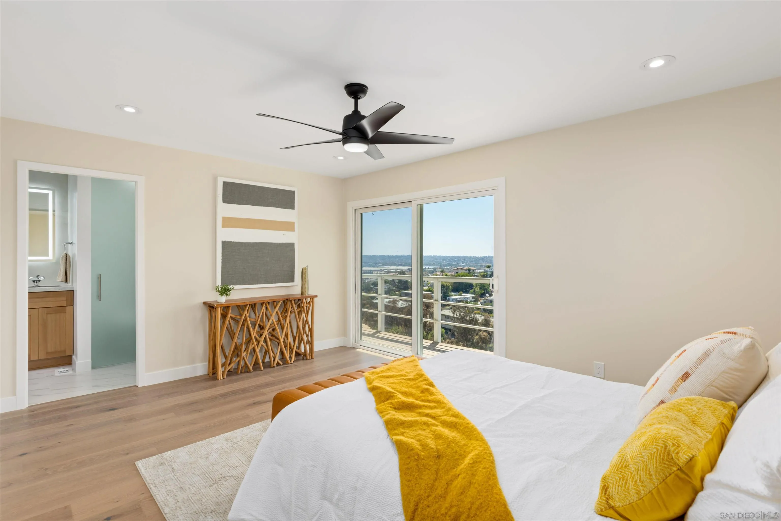 https://cdn.realtyfeed.com/cdn/127/260016539/acdc4ca4b0a90ddd9f37f70ea6a4017e.webp