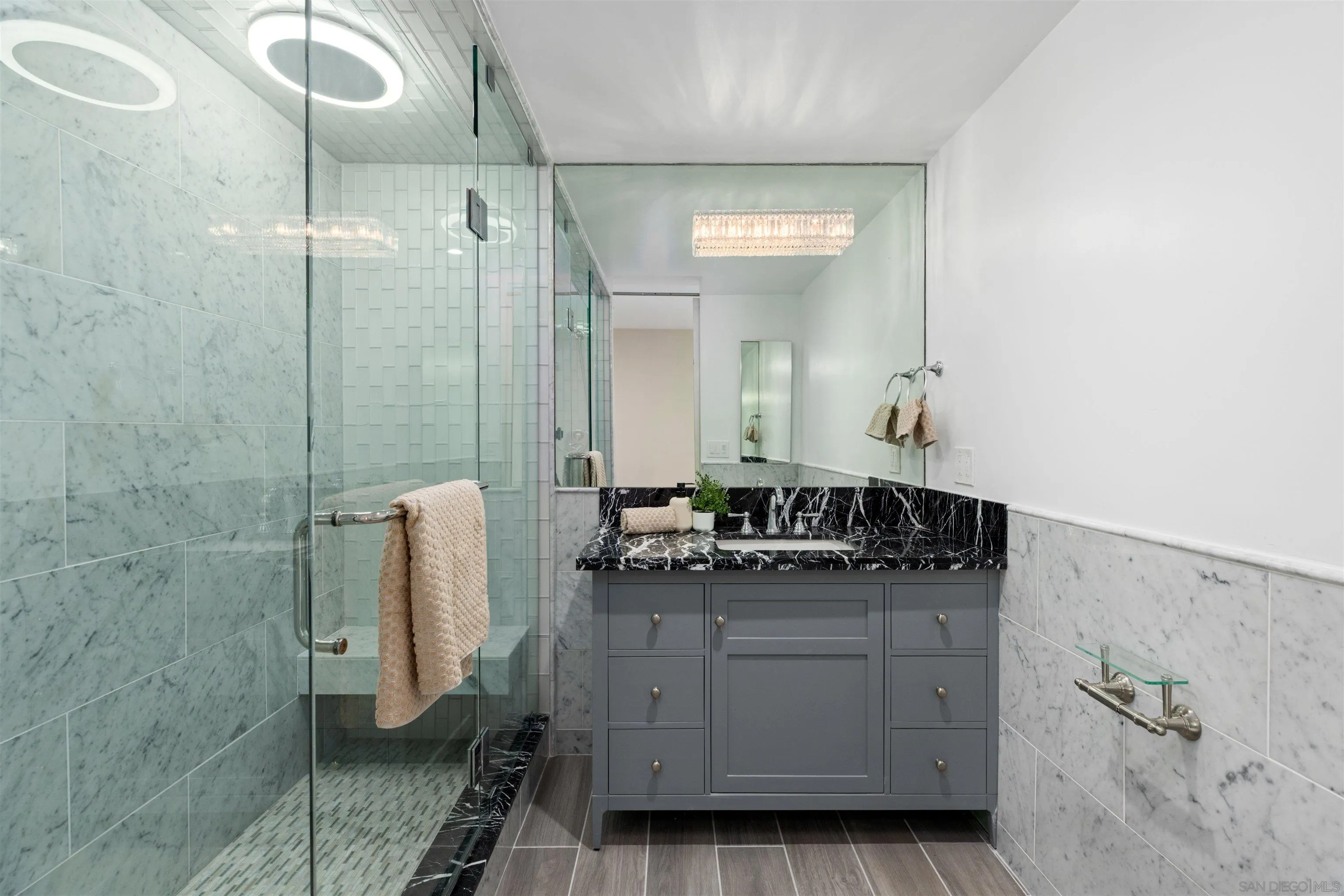https://cdn.realtyfeed.com/cdn/127/260016539/beba56ae214870774e1726eec393d593.webp