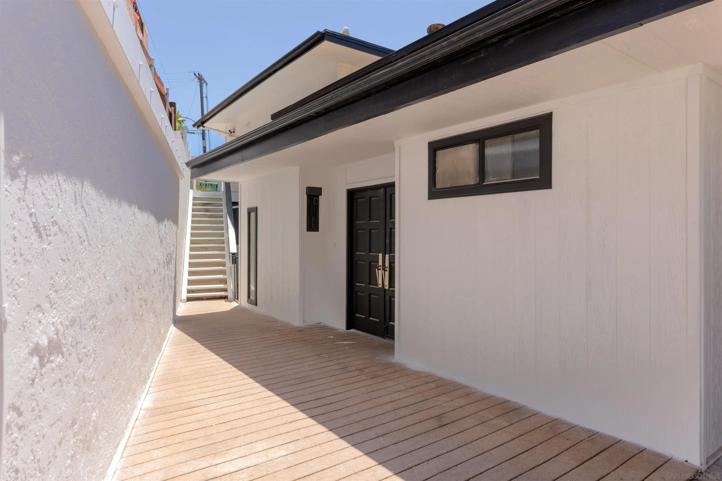 https://cdn.realtyfeed.com/cdn/127/260016539/c0e25774413b1ed7010c436734d25177.webp