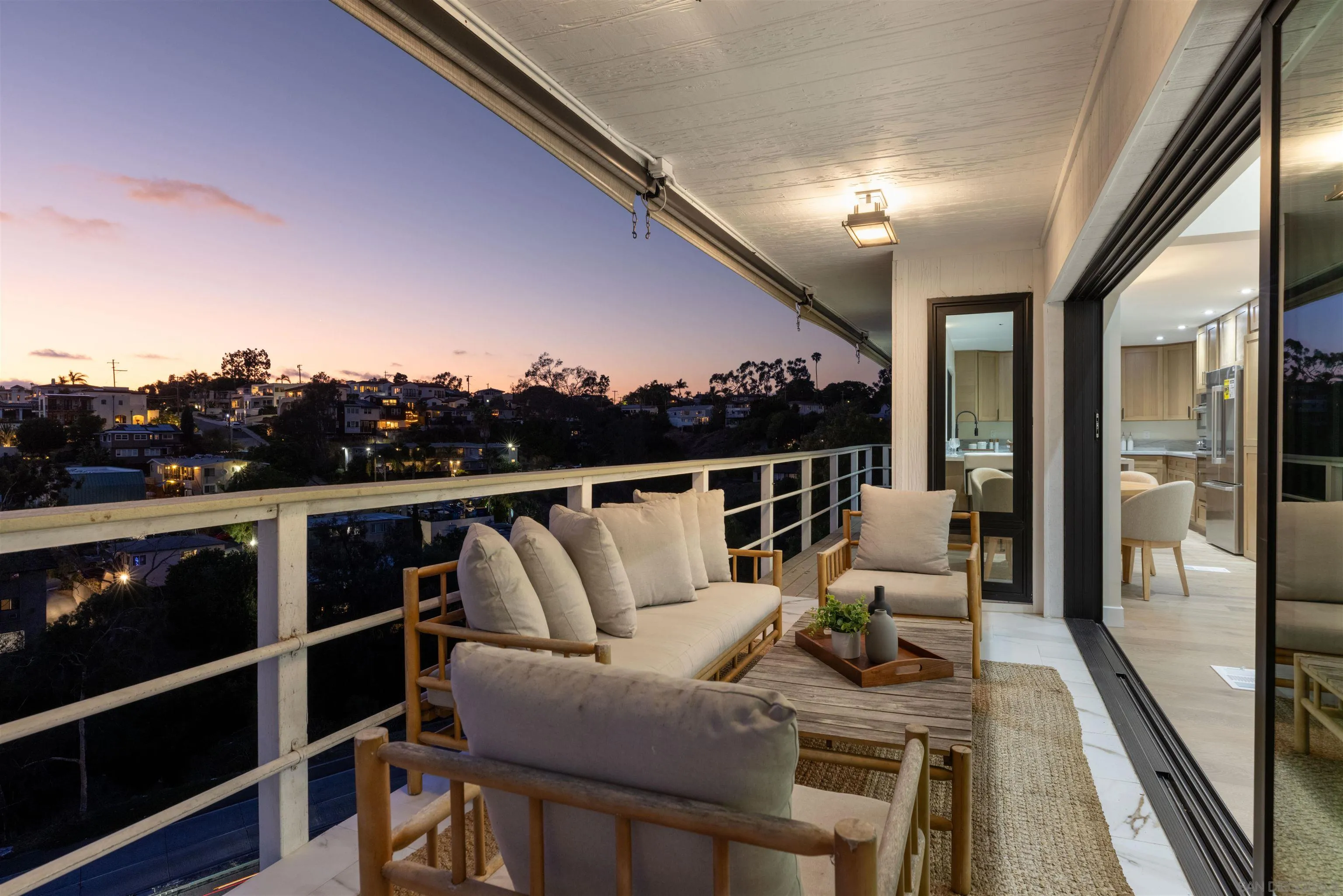 https://cdn.realtyfeed.com/cdn/127/260016539/f659b9b354b42a841c5265374aa8f928.webp