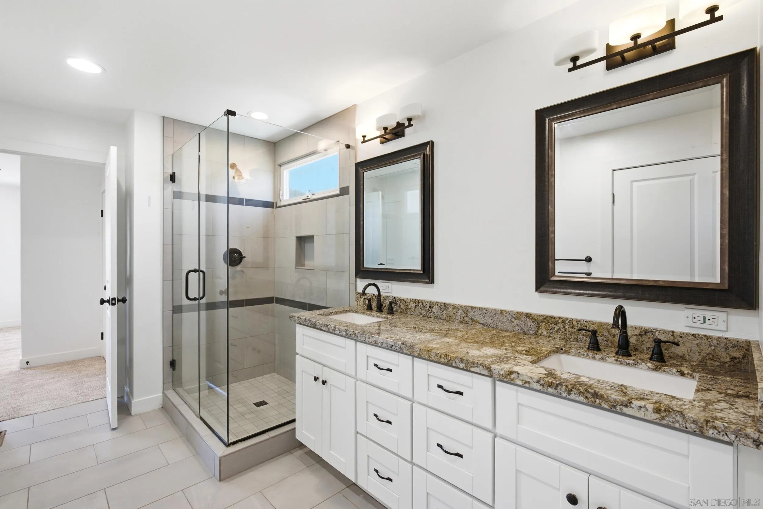 Photo #15: 260016541 Listing: Photo #15