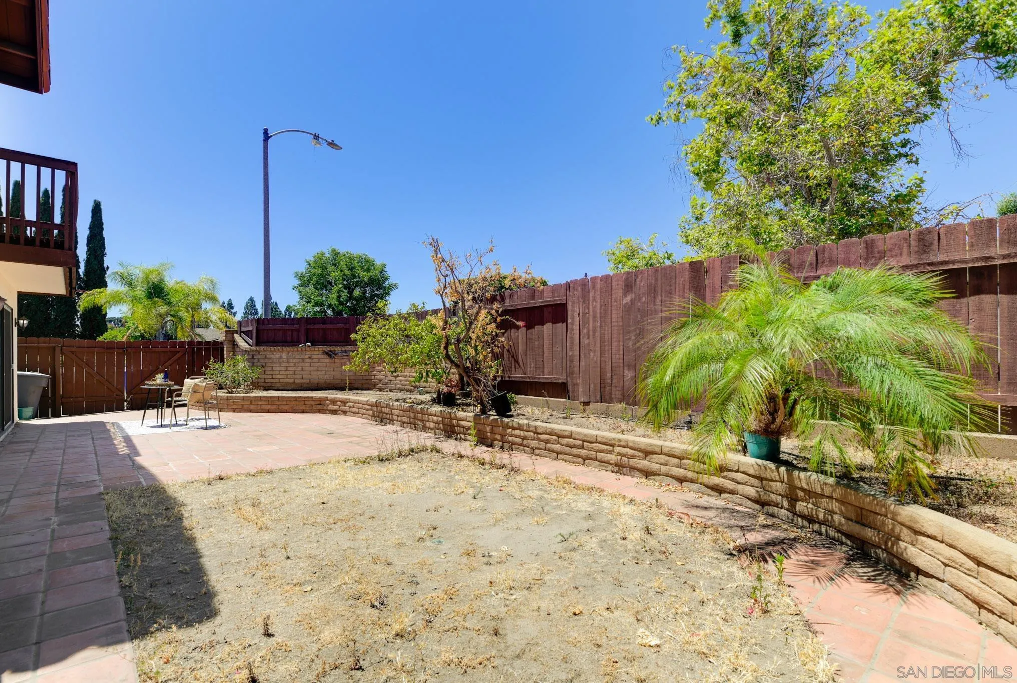 https://cdn.realtyfeed.com/cdn/127/260016551/31b8a33321e65bdeb130203b157baf53.webp