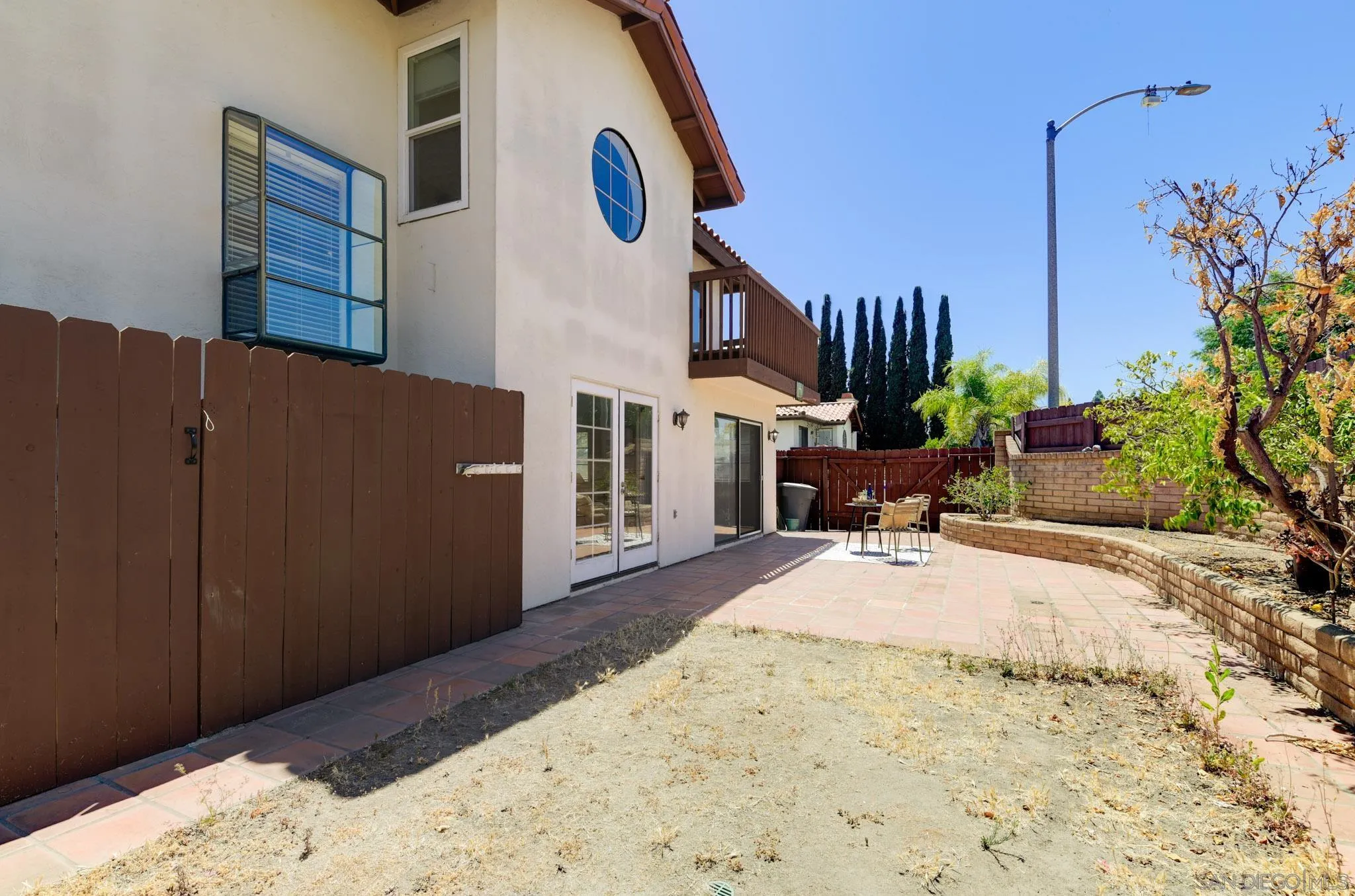 https://cdn.realtyfeed.com/cdn/127/260016551/7eca4141eb9232bb06bd1f287af0fe0e.webp