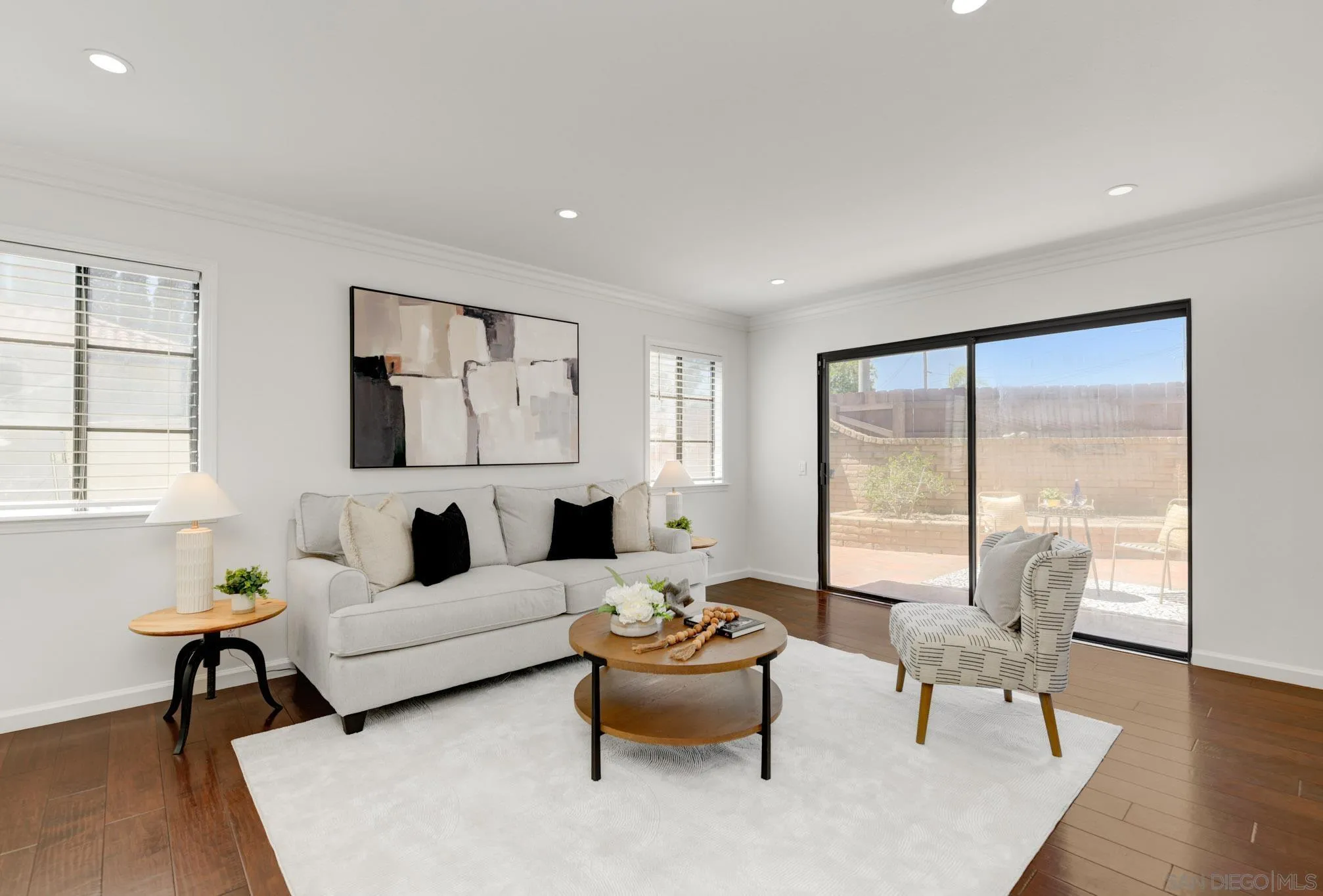 https://cdn.realtyfeed.com/cdn/127/260016551/ddb59963d83103f0472da8e73d79fb02.webp