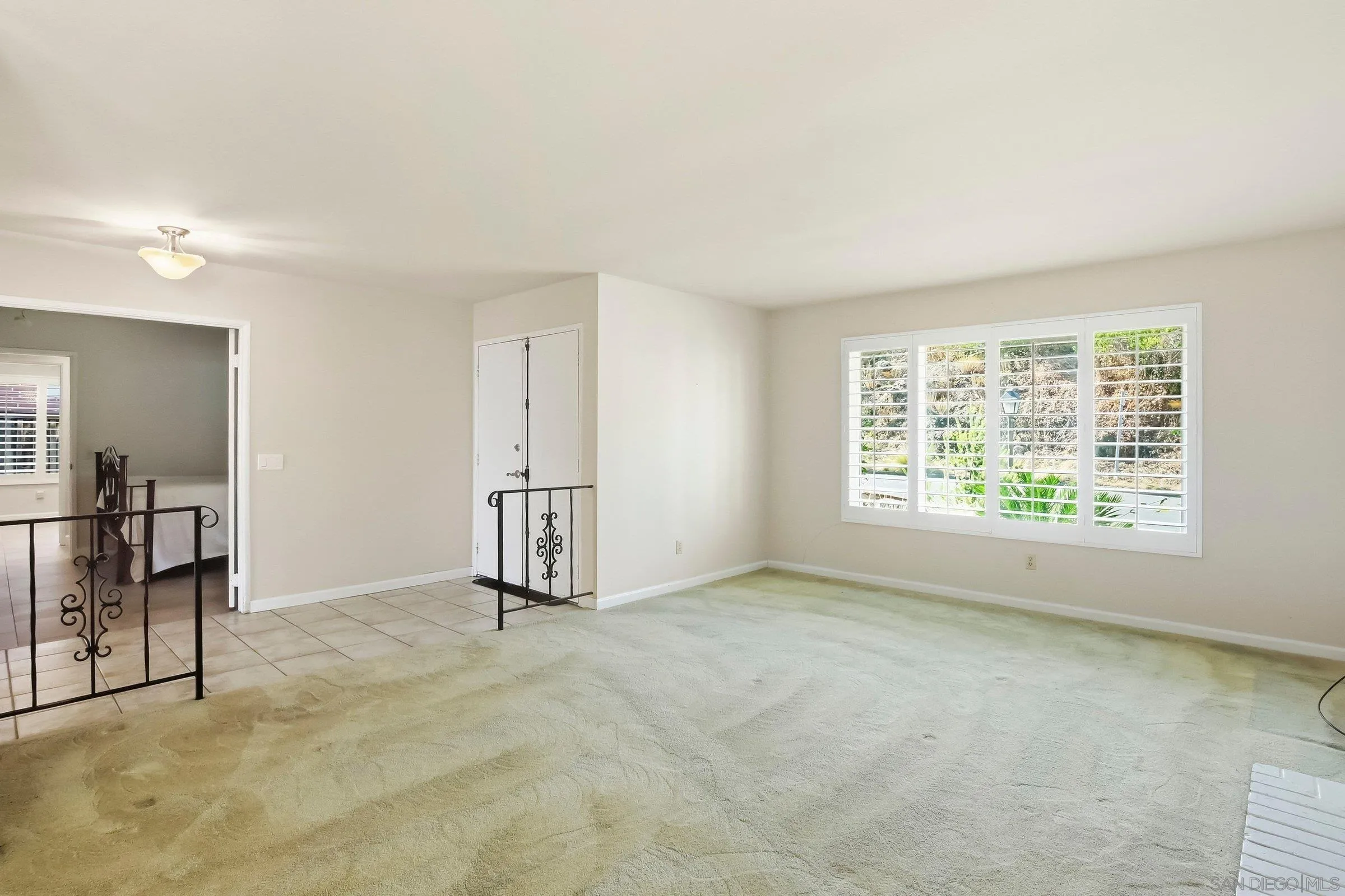 https://cdn.realtyfeed.com/cdn/127/260016552/93755cfa7c7a5e72dad0758a04069db3.webp
