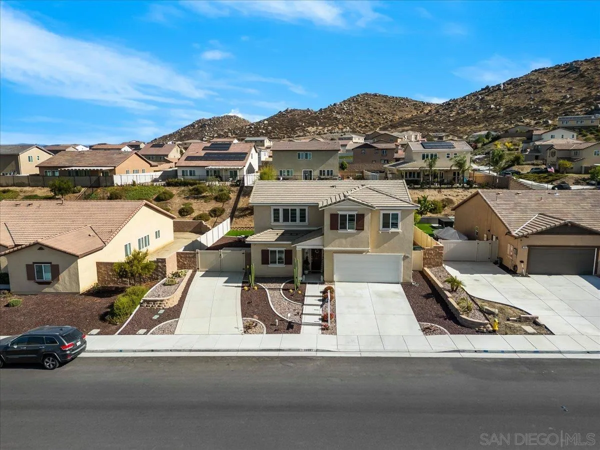 30667 Expedition Dr, Winchester, CA 92596 - Photo 2 of 49, Winchester, CA