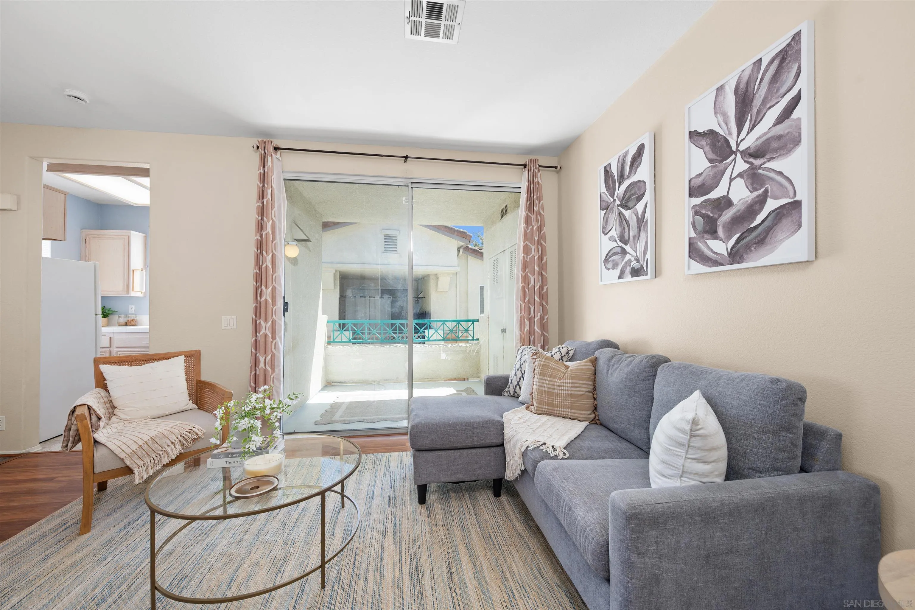 Photo #9: 260016557 Listing: Photo #9