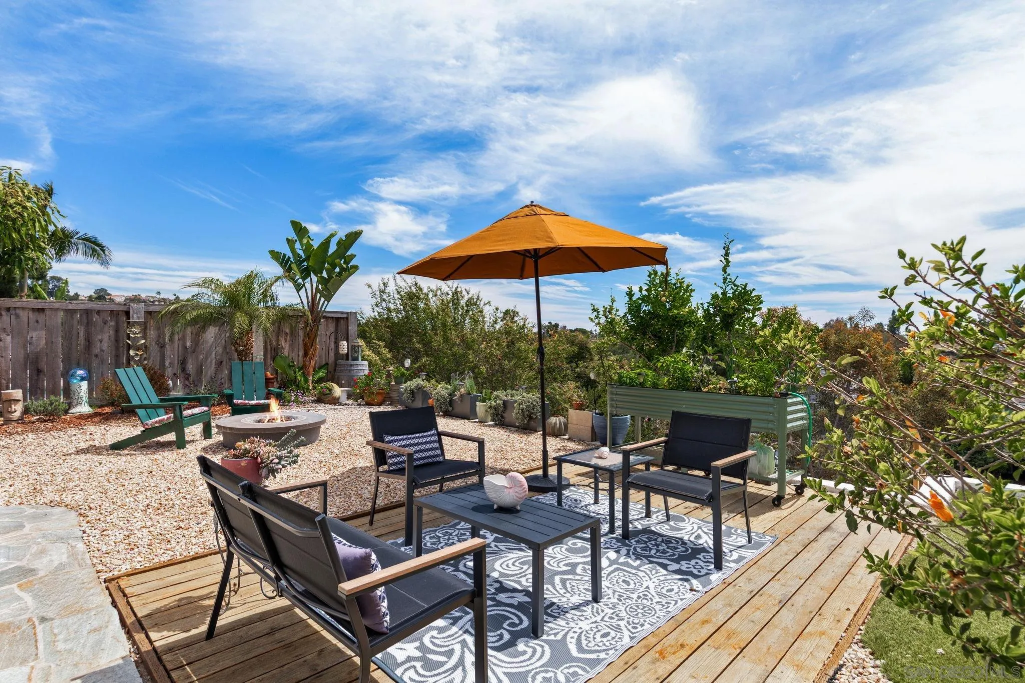 https://cdn.realtyfeed.com/cdn/127/260016562/ab89cefa88928e861e8824271d81d5c2.webp