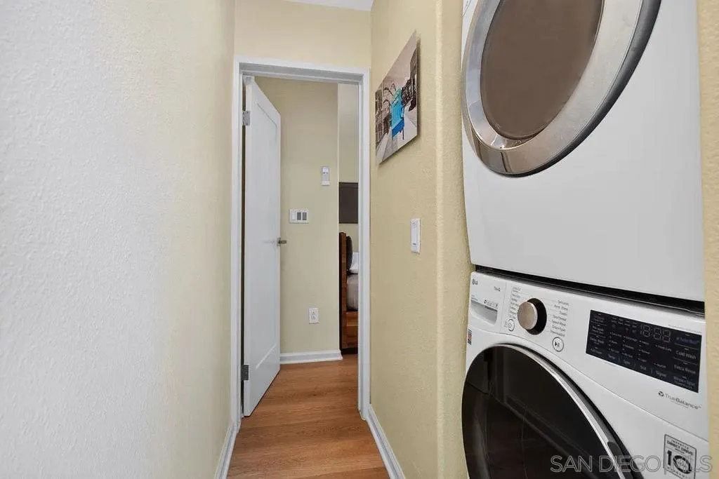 https://cdn.realtyfeed.com/cdn/127/260016565/1bc9cad10476c4bb6bc40aebbcd916b9.webp