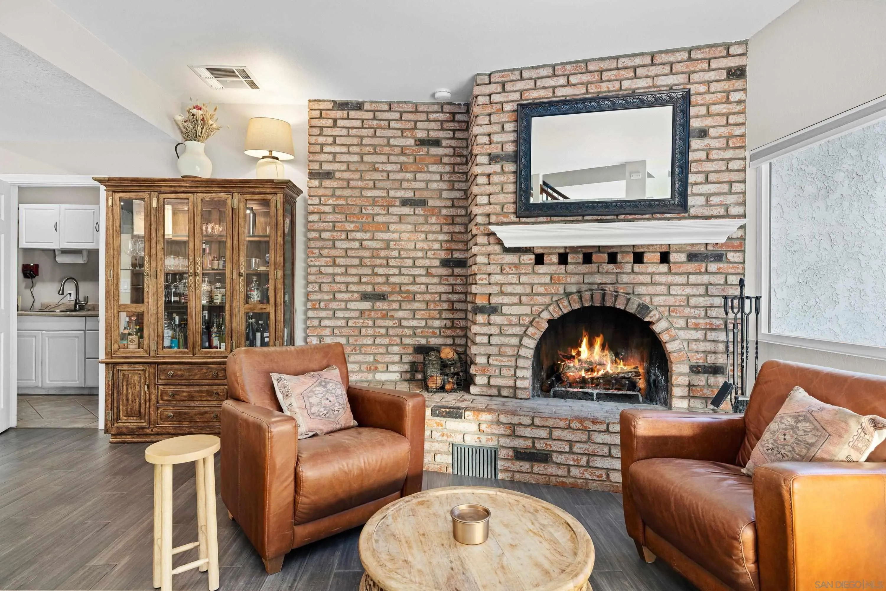 https://cdn.realtyfeed.com/cdn/127/260016569/652d73a062a3999b3f5f6dfadf7db488.webp