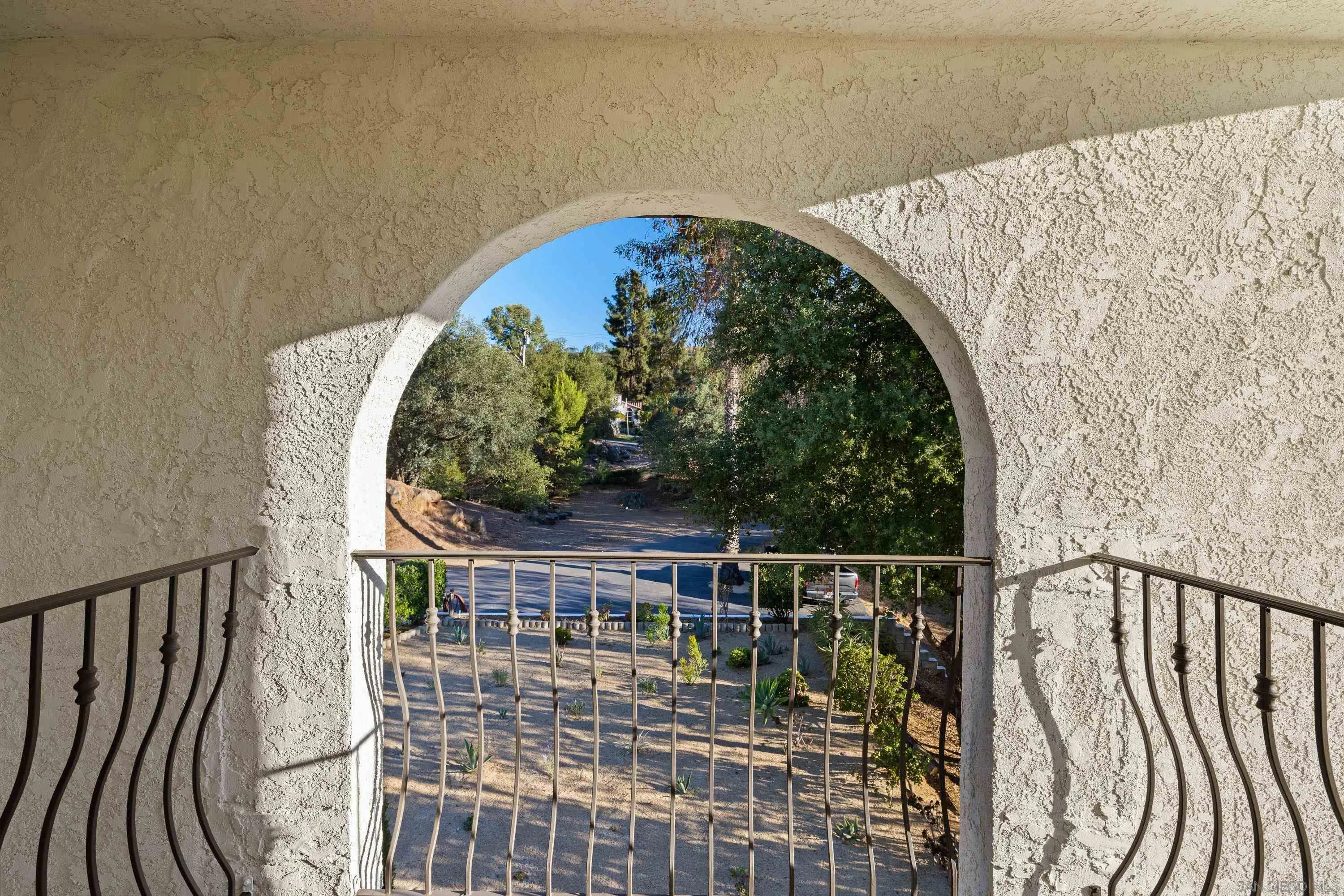 https://cdn.realtyfeed.com/cdn/127/260016569/96eb2a0c6568d7ed9afb3a0a9838ad3f.webp