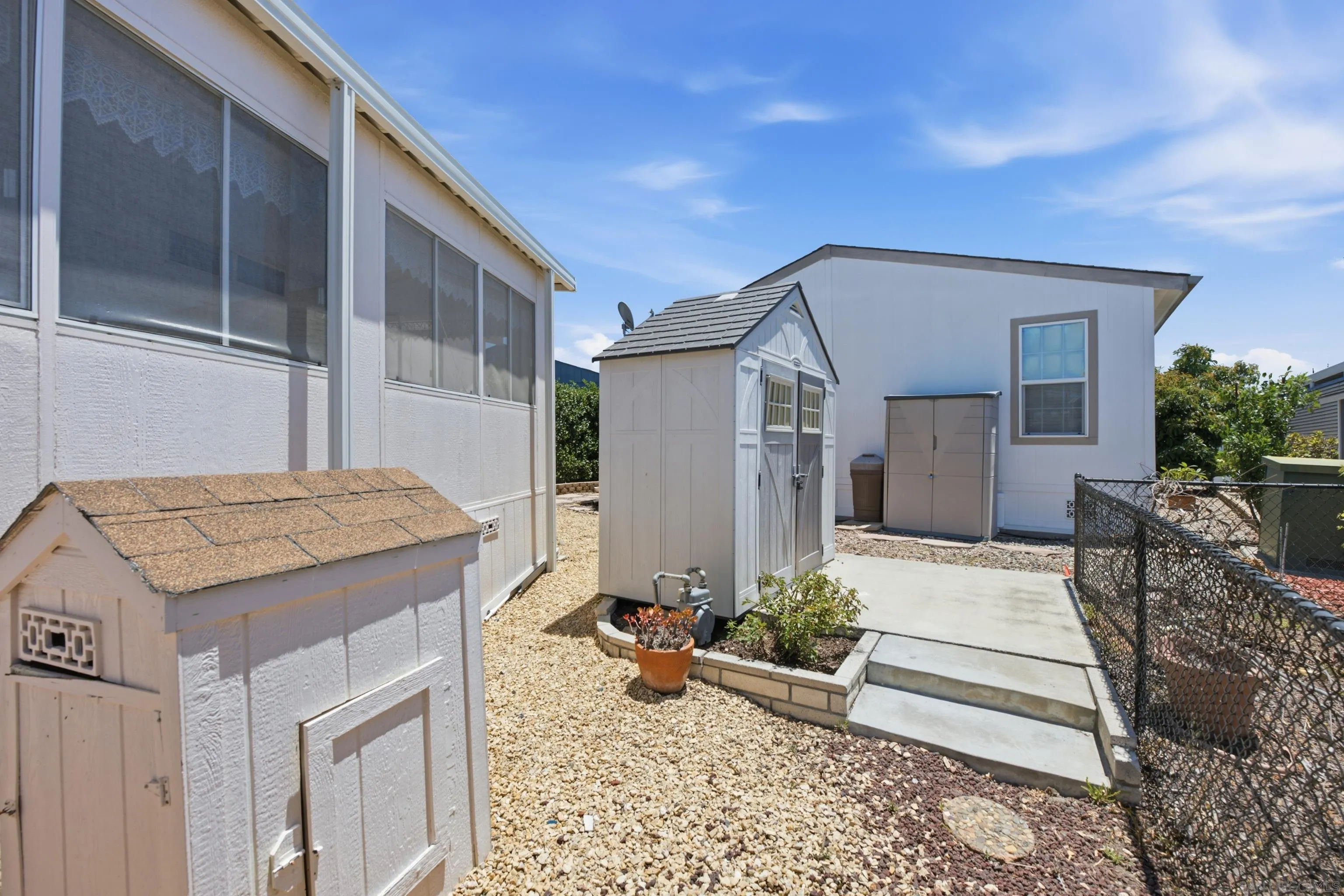 https://cdn.realtyfeed.com/cdn/127/260016576/c6d4769c3ab0ea5cd041ad1cbd1ffbf0.webp