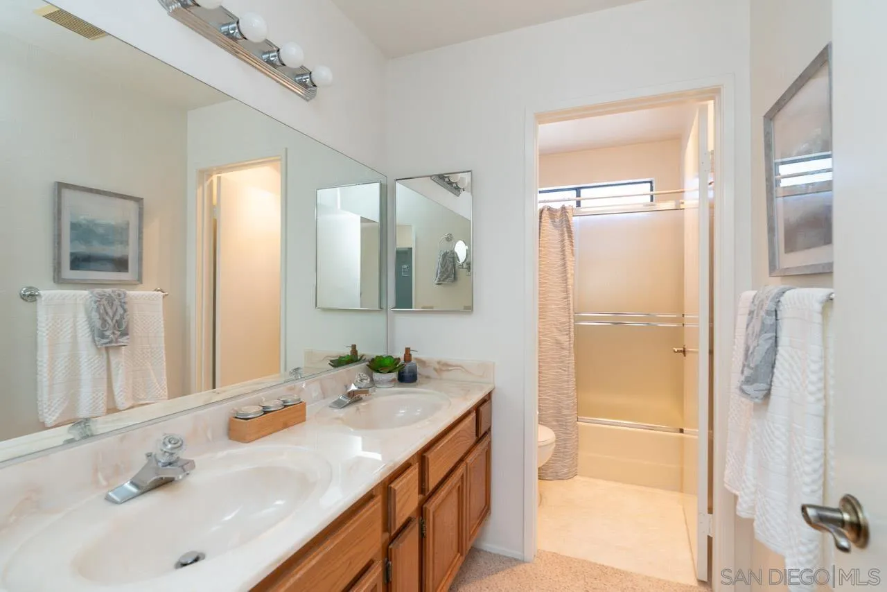 Photo #25: 260016577 Listing: Photo #25