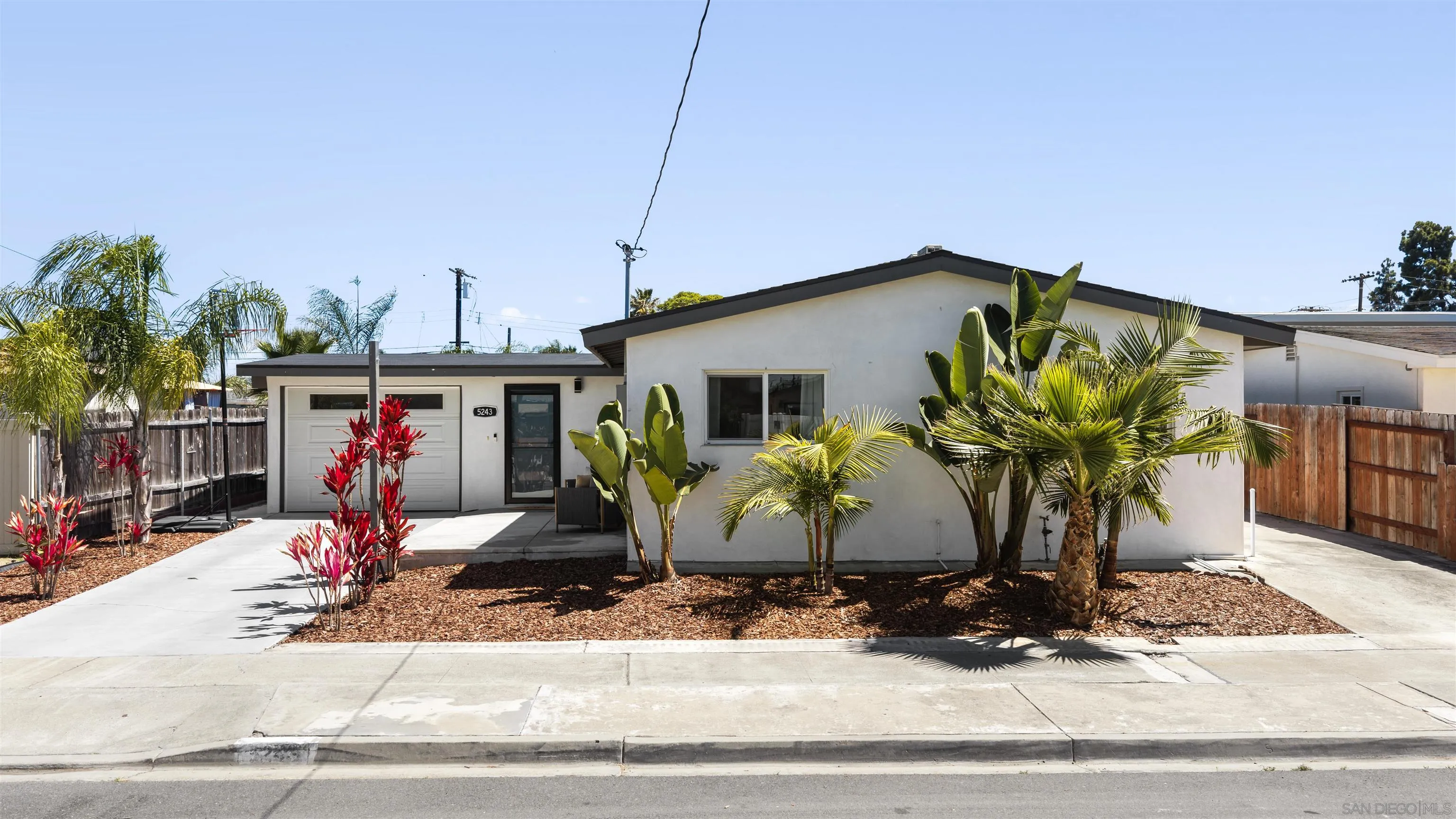 https://cdn.realtyfeed.com/cdn/127/260016578/fc02b5a7b472adca5552482f2eaf5fc0.webp