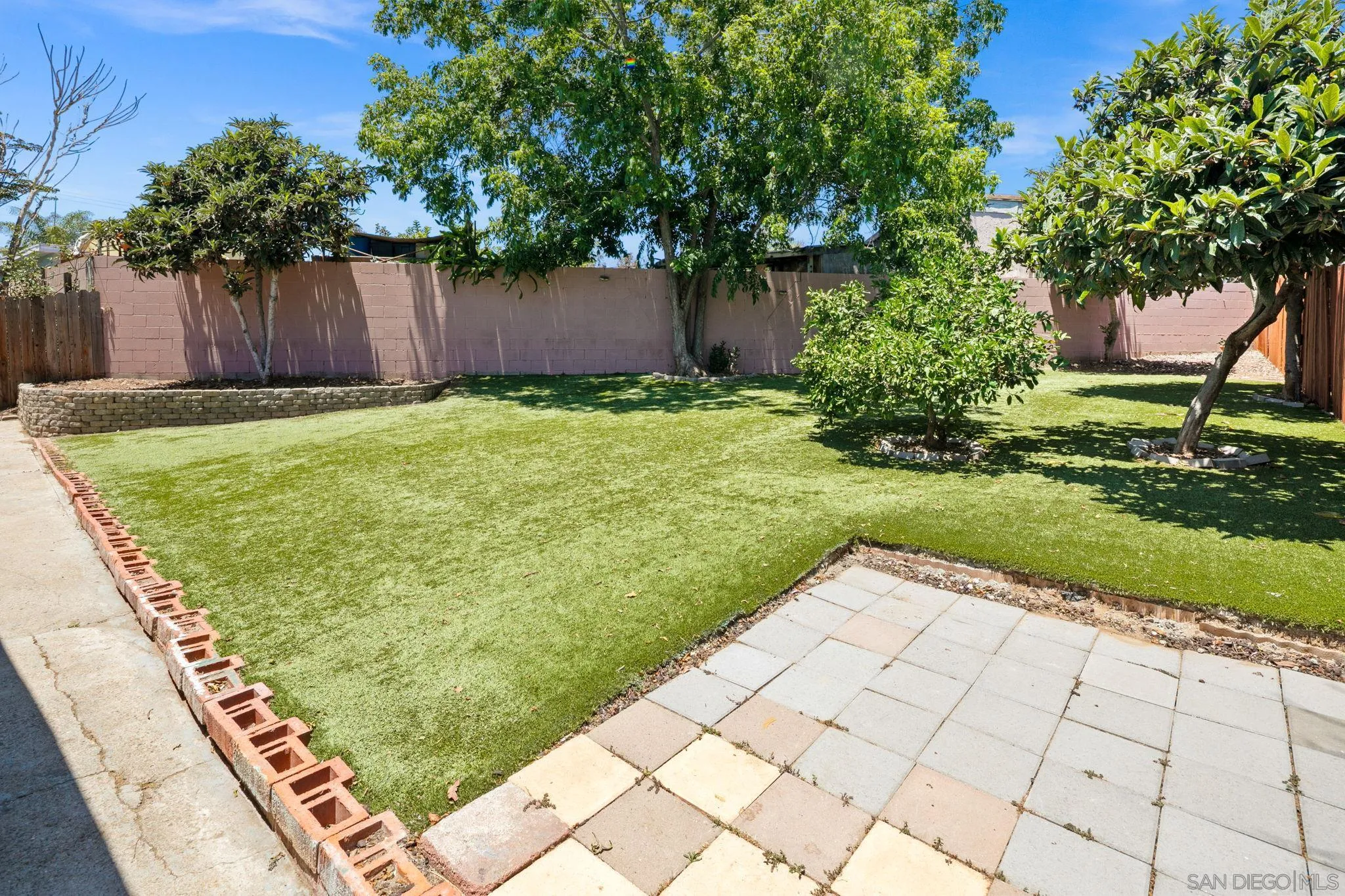 https://cdn.realtyfeed.com/cdn/127/260016579/bf1b7b4d1040a5c4b7cedeb5a2a7d07f.webp
