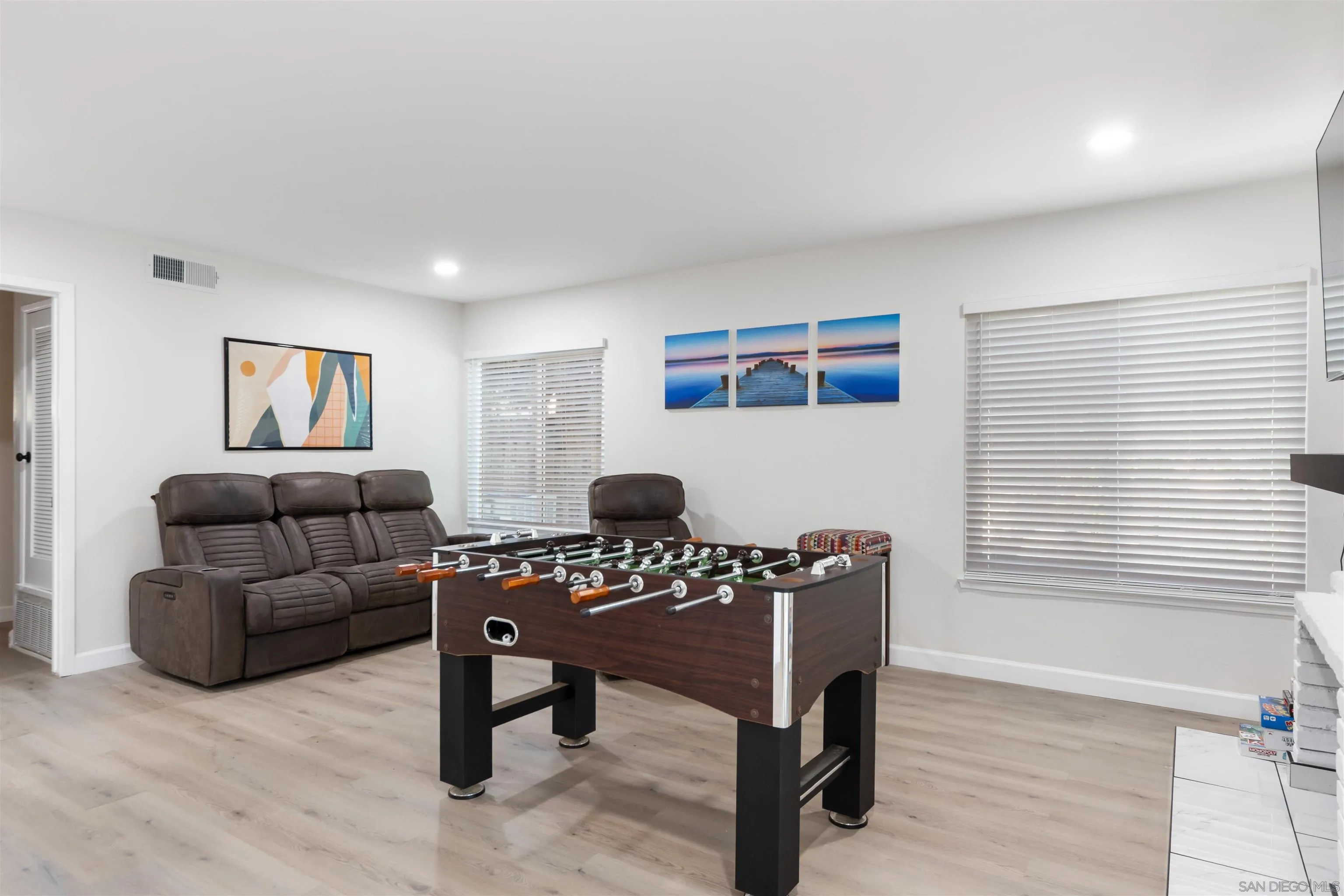 https://cdn.realtyfeed.com/cdn/127/260016584/8e8d43df21dfa96da8f839e2701fbd3d.webp