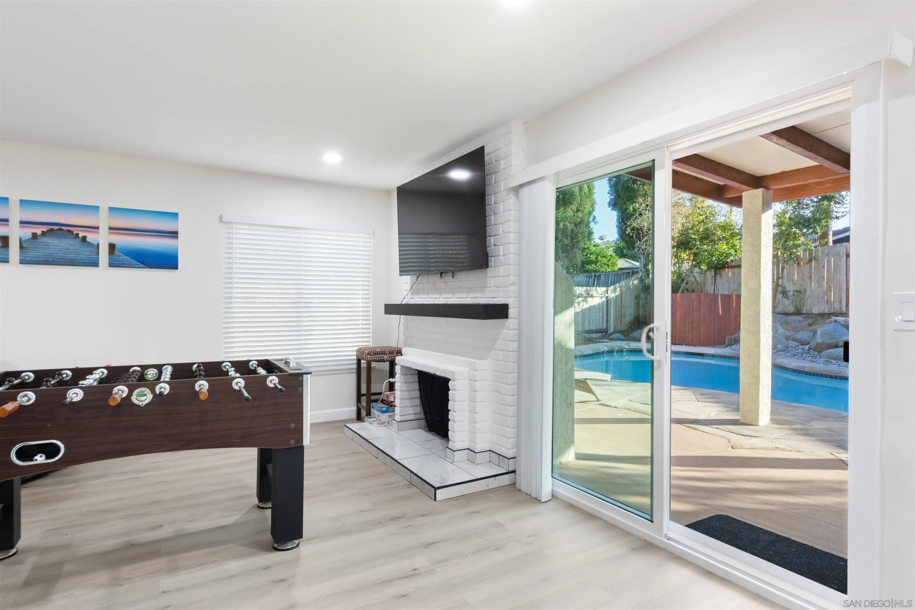 https://cdn.realtyfeed.com/cdn/127/260016584/db266c30bd26dd411391ff2cb303f50f.webp