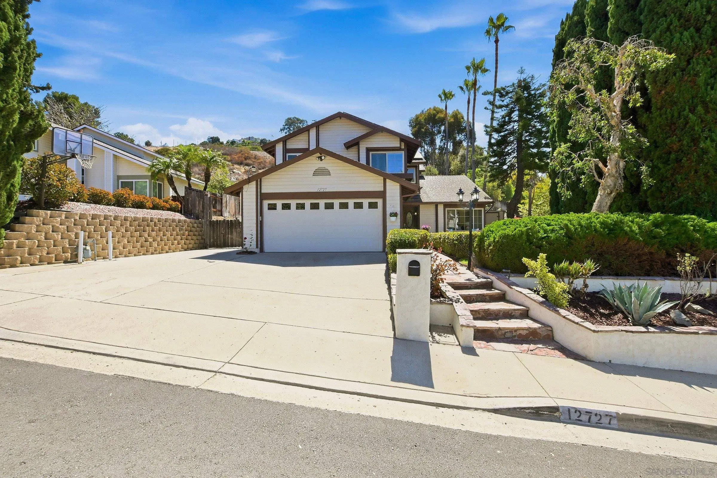 https://cdn.realtyfeed.com/cdn/127/260016587/9c30838b4f81bb2bf3f039242eef66fe.webp
