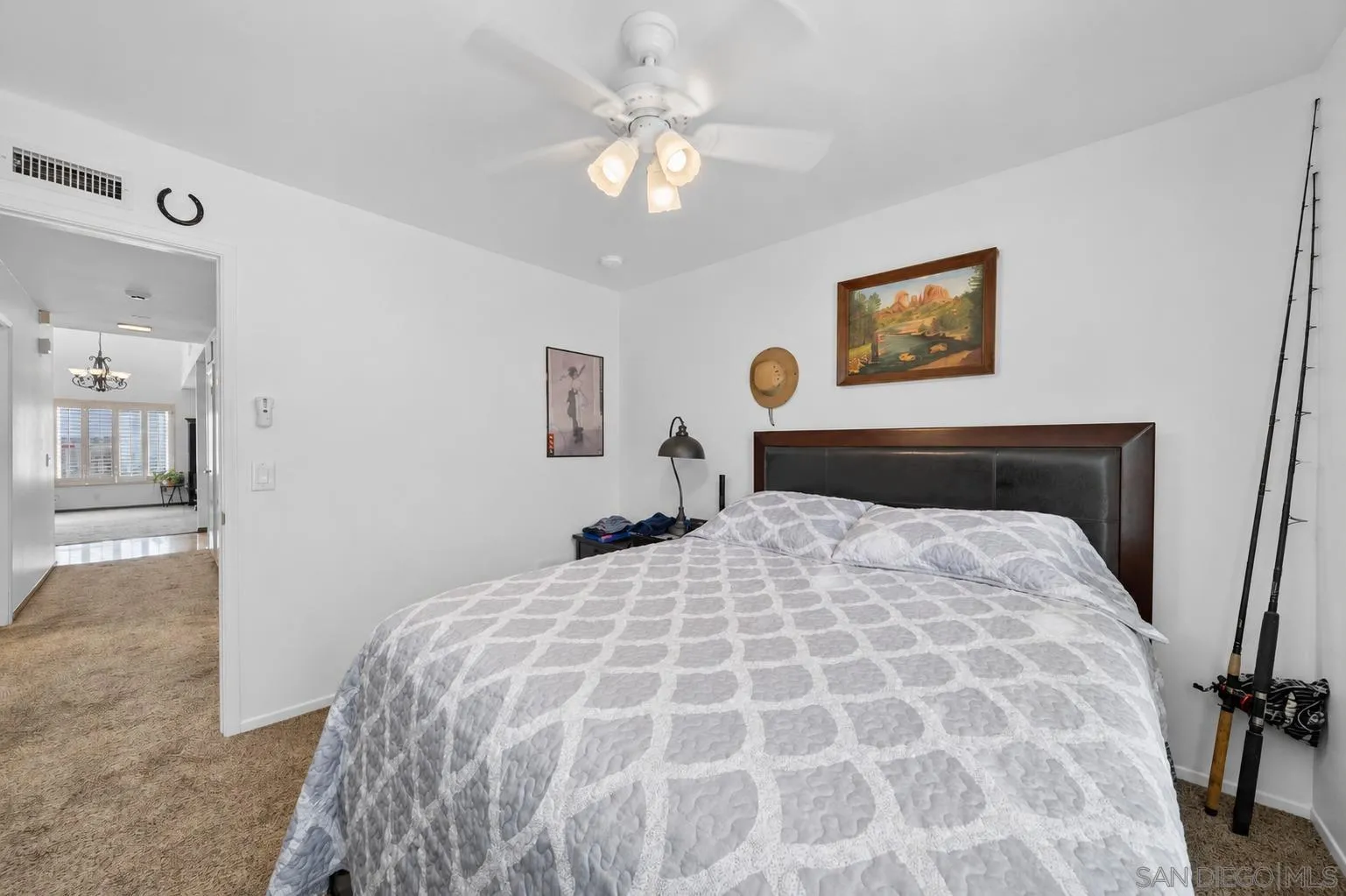 https://cdn.realtyfeed.com/cdn/127/260016589/22f8ee38cef154def6b9977b660445f5.webp