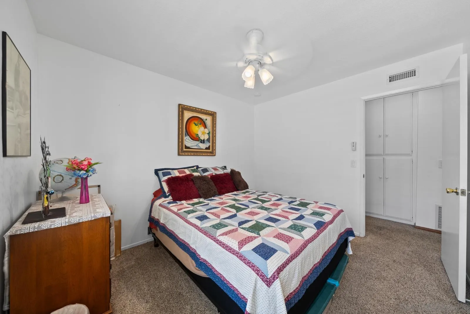 https://cdn.realtyfeed.com/cdn/127/260016589/fa2c071630f19cf17e27d2651e464e9f.webp