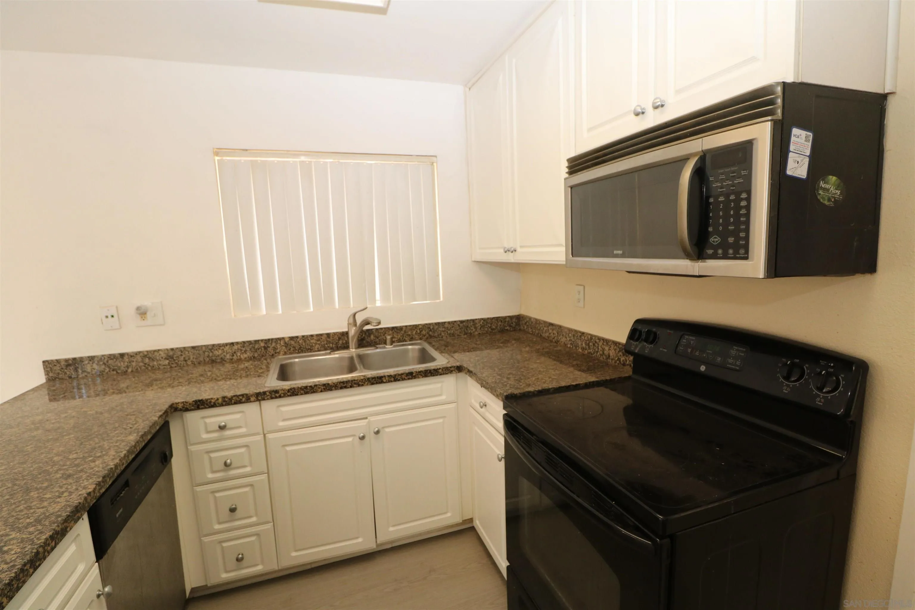 17081 W Bernardo Dr Unit 107, San Diego, CA 92127 - Photo 4 of 33, San Diego, CA
