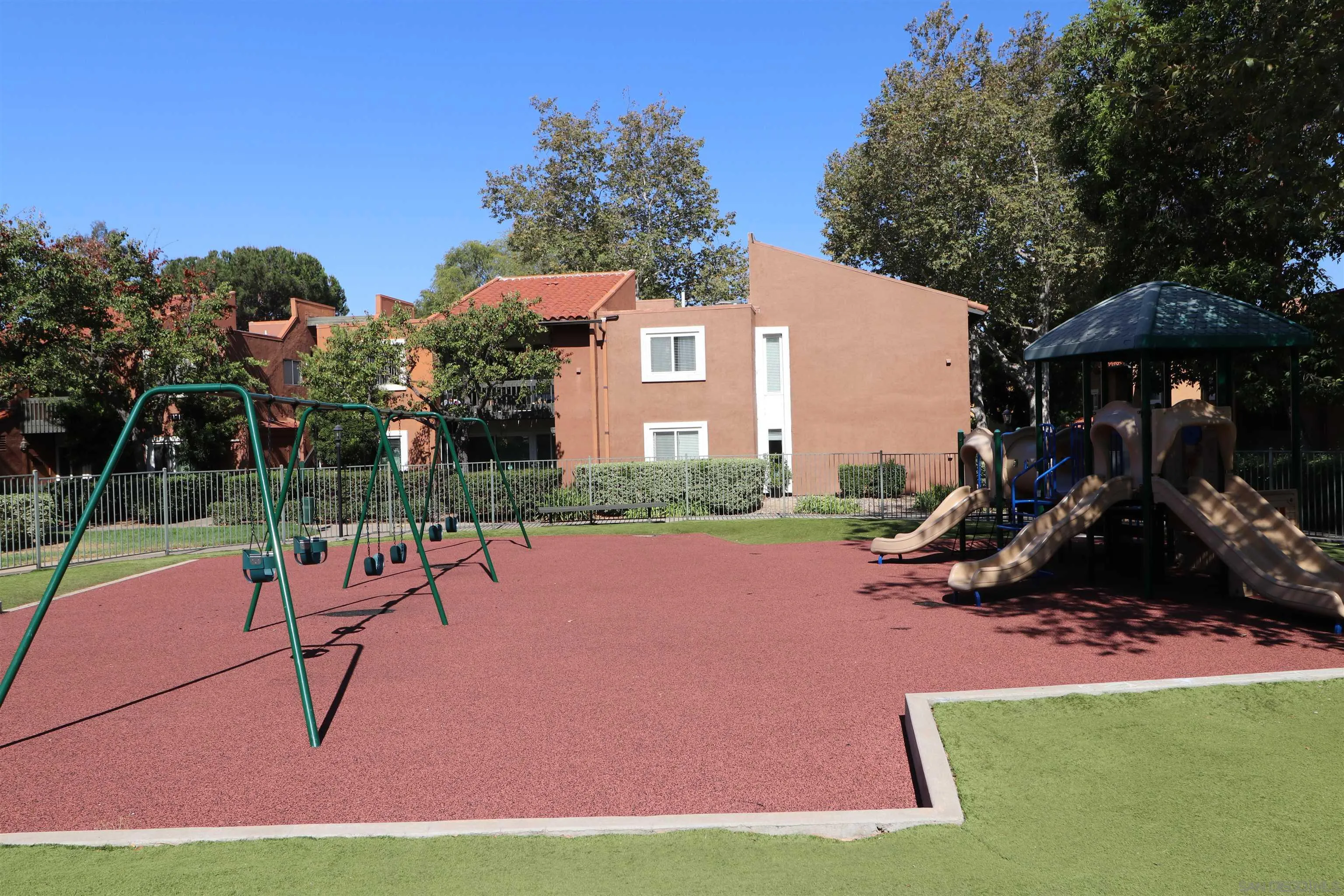 Photo #26: 260016592 Listing: Photo #26
