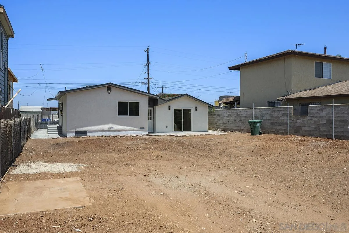 https://cdn.realtyfeed.com/cdn/127/260016593/ce78d0e55361be561c65427198a4a051.webp