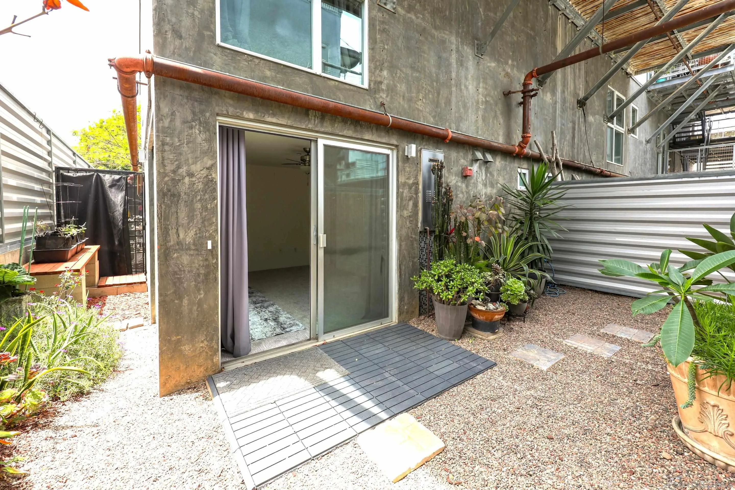 Photo #15: 260016595 Listing: Photo #15