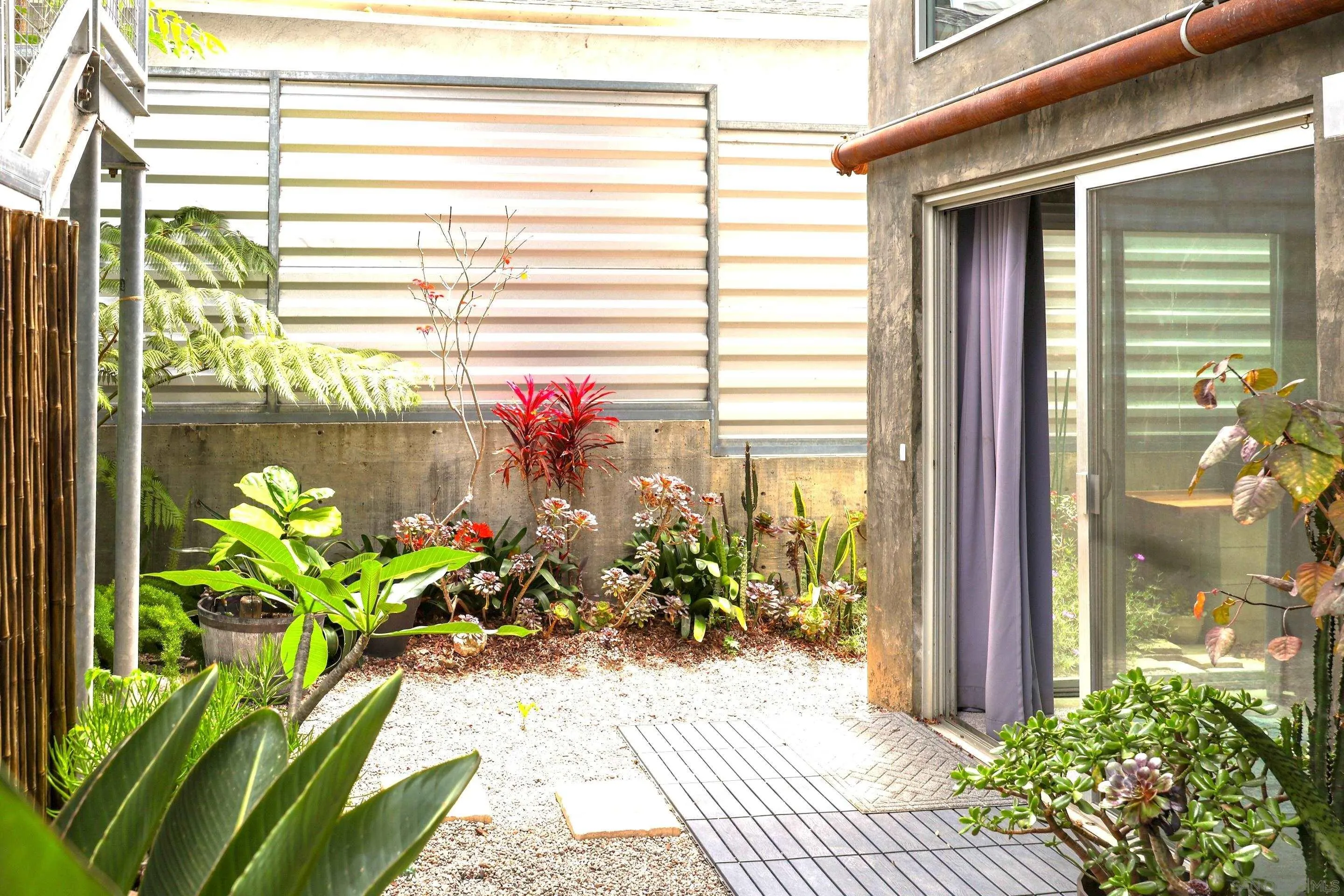 Photo #17: 260016595 Listing: Photo #17