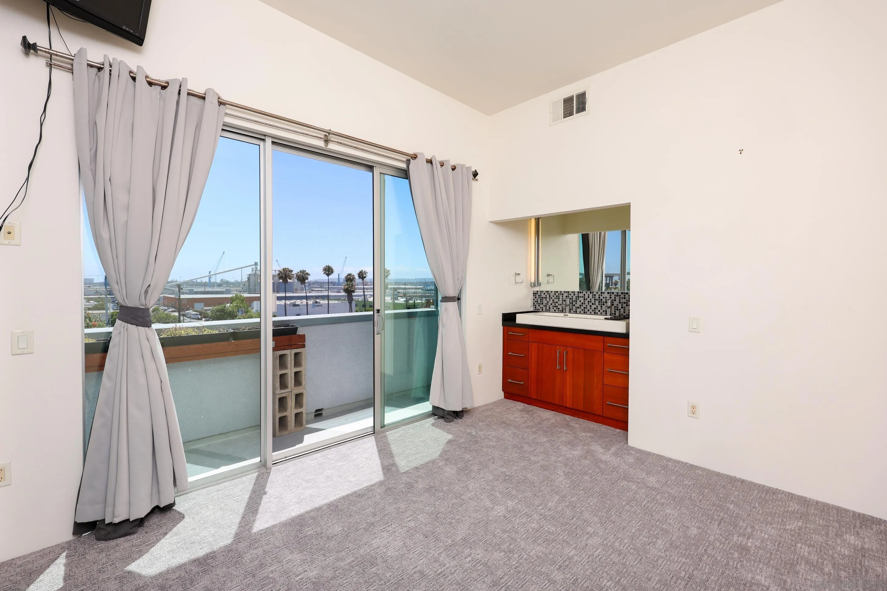 Photo #38: 260016595 Listing: Photo #38