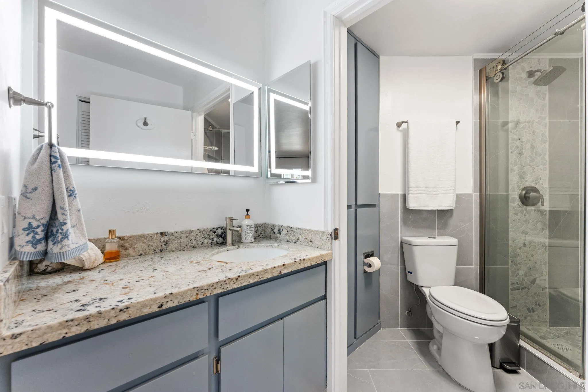 https://cdn.realtyfeed.com/cdn/127/260016597/9376b3678bfaa839290fb22e0a8e9811.webp