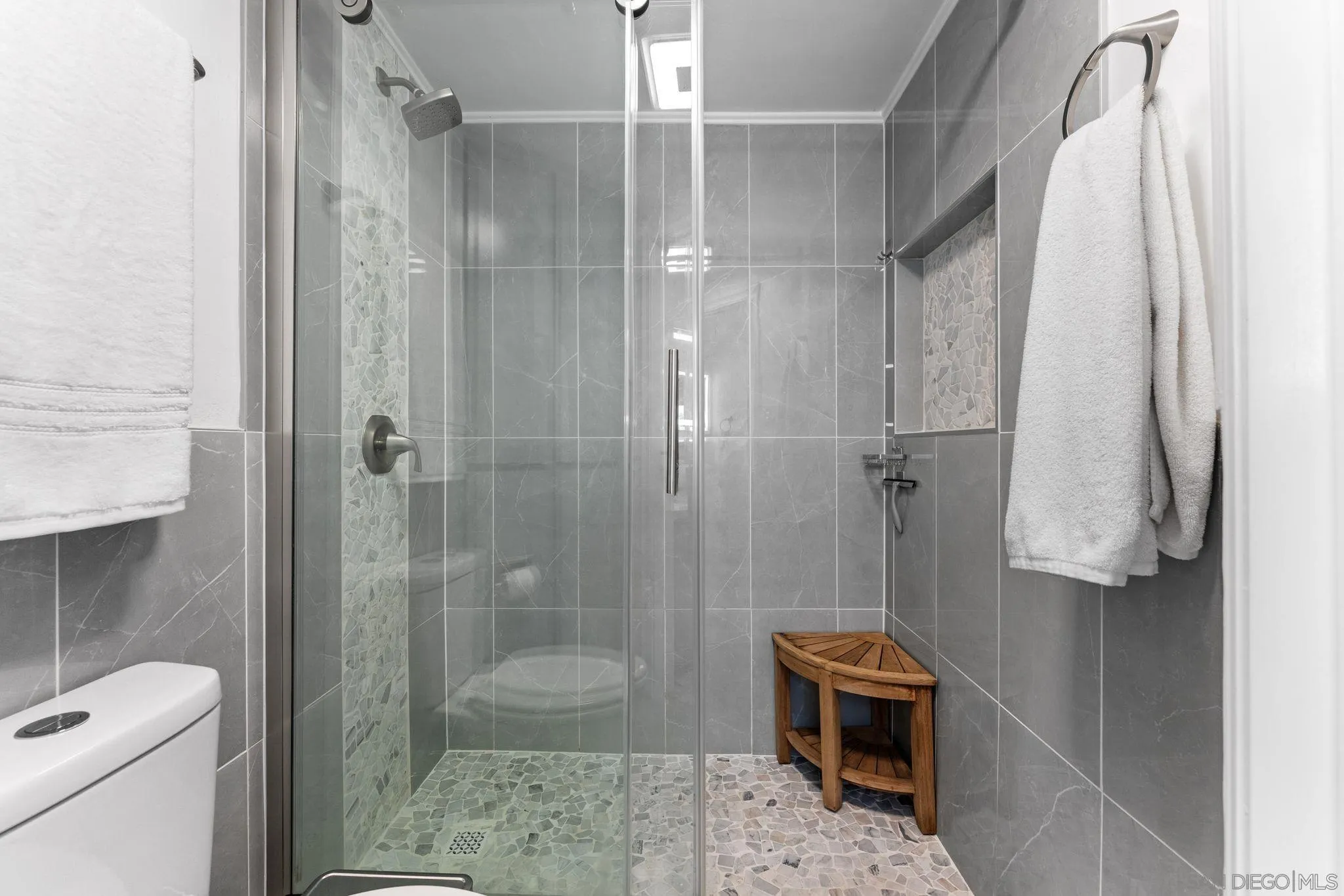 https://cdn.realtyfeed.com/cdn/127/260016597/aee8e442c5a383ad60f8e1031841a0fb.webp