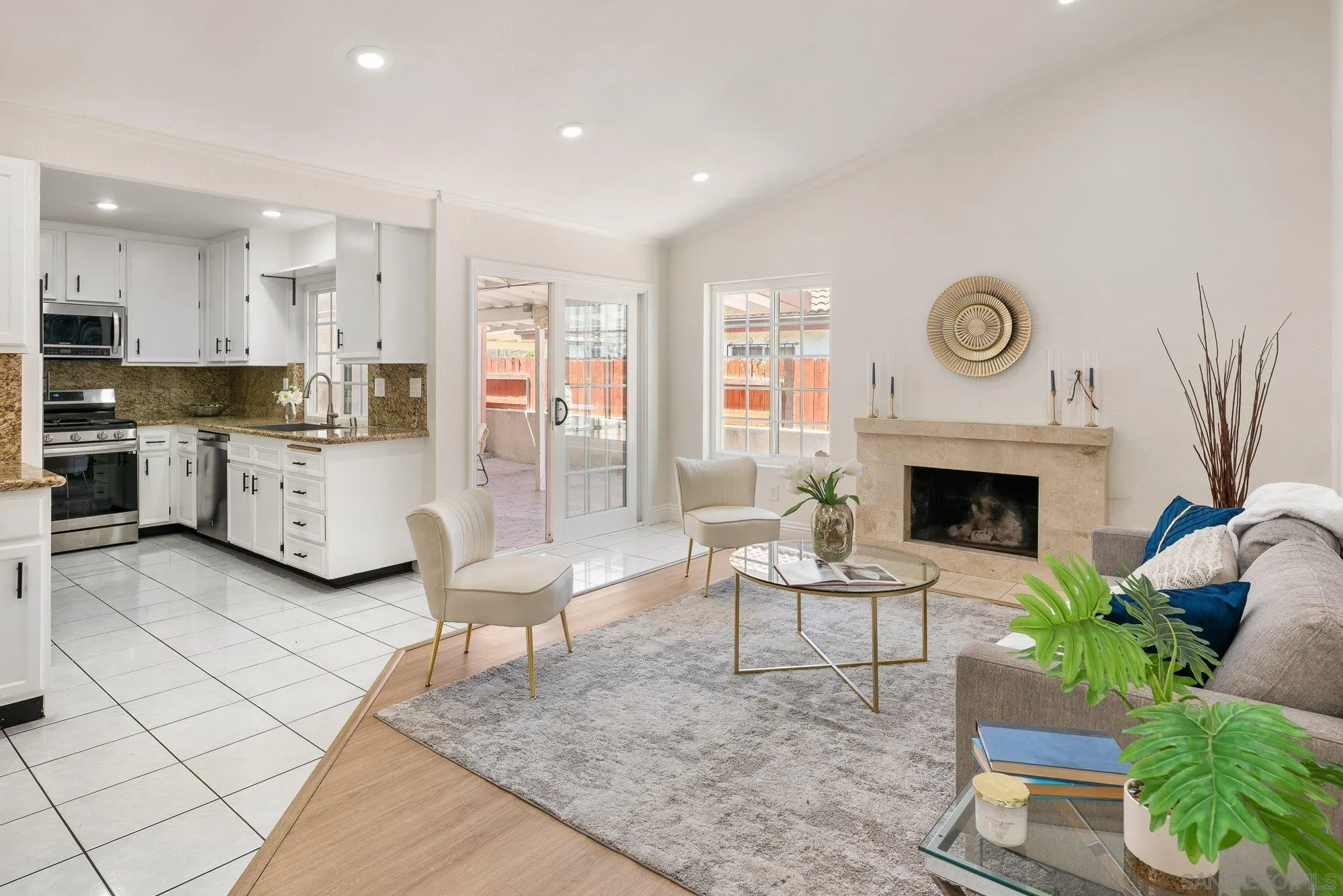 https://cdn.realtyfeed.com/cdn/127/260016602/083b75337c260c52757a8979835180a1.webp