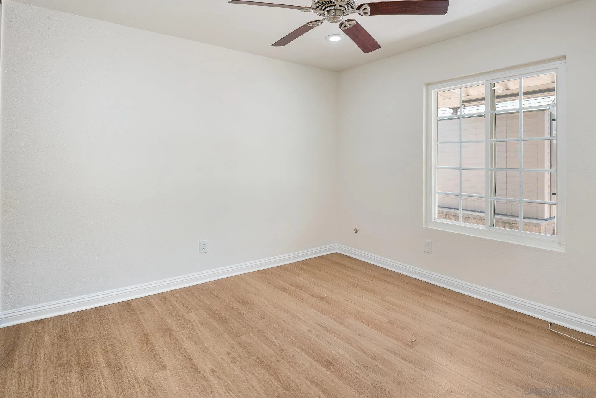 https://cdn.realtyfeed.com/cdn/127/260016602/7420d4812fc588c06fe2ca53bee705a3.webp