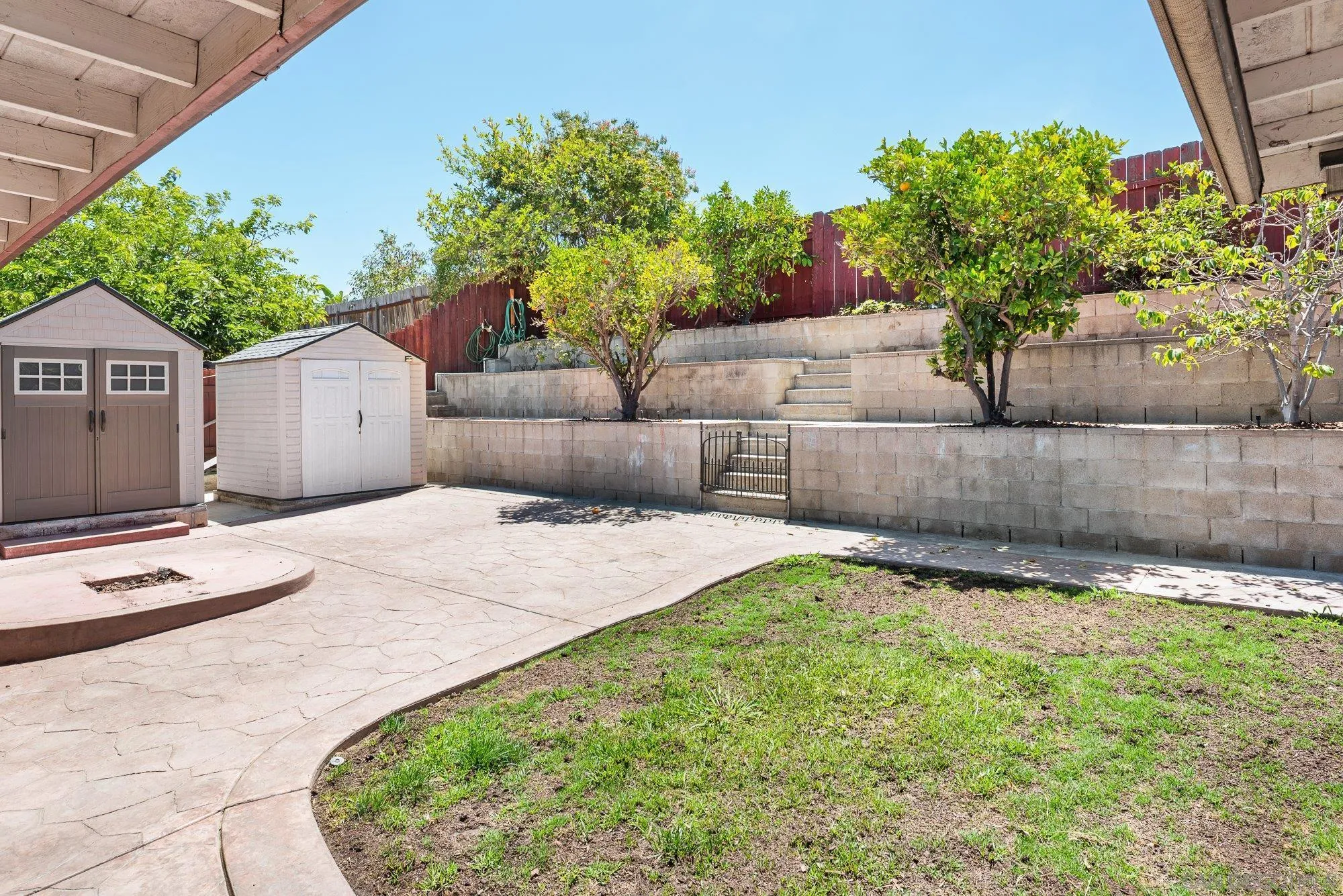 https://cdn.realtyfeed.com/cdn/127/260016602/96355326d30dfbf5f2064e103cfdd776.webp