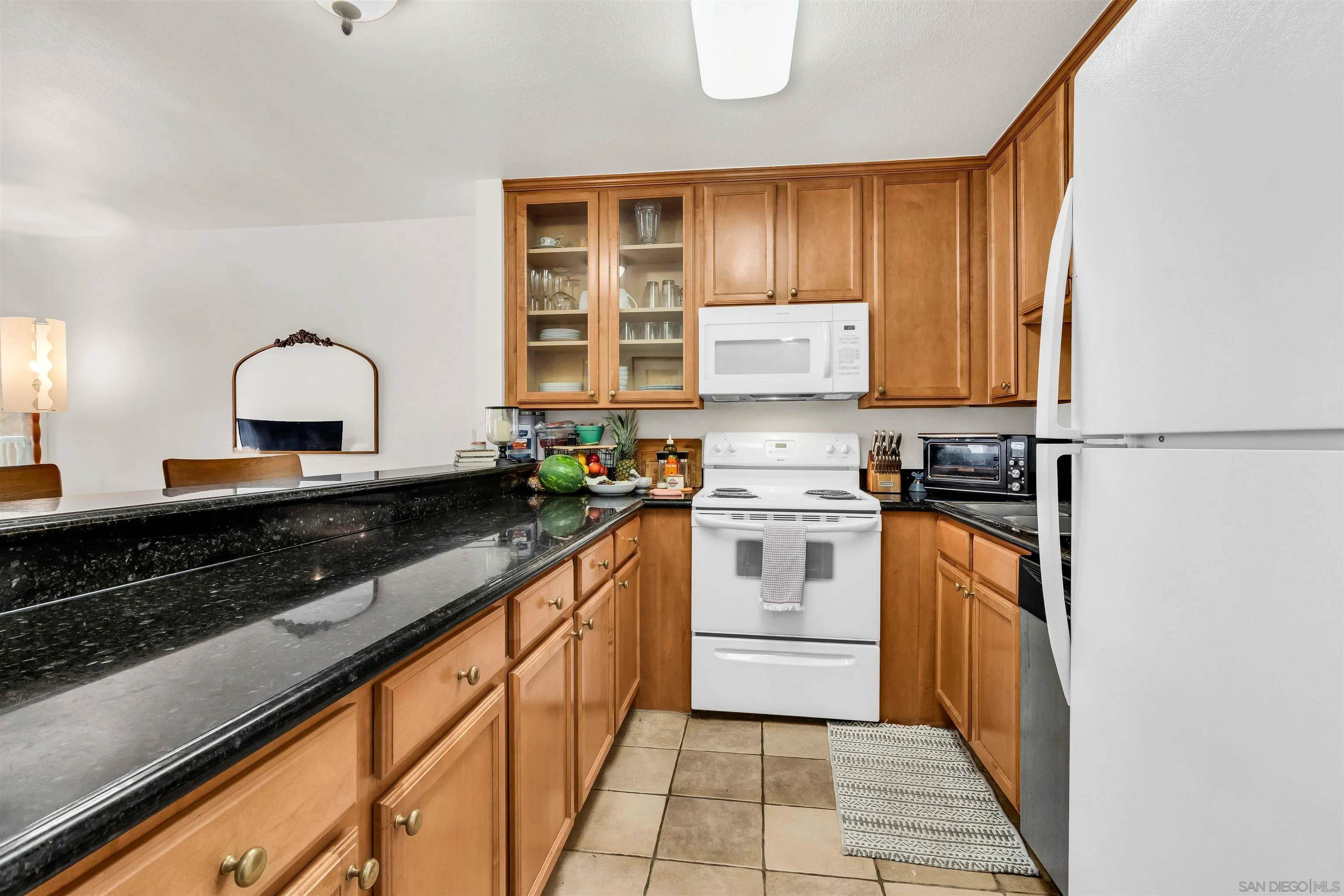 Photo #6: 260016606 Listing: Photo #6