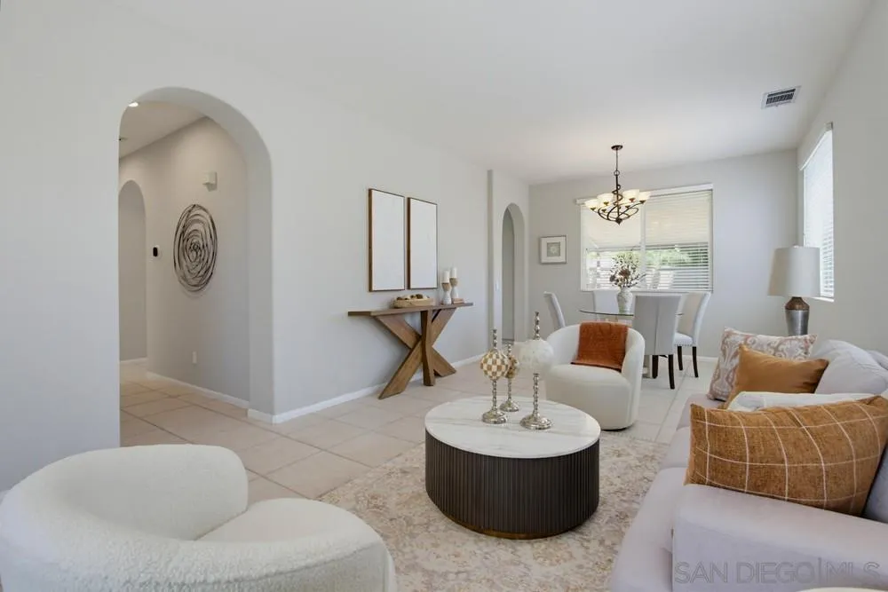 https://cdn.realtyfeed.com/cdn/127/260016607/0ae1aae9c7c5a43490e90cb997274359.webp