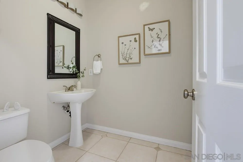 https://cdn.realtyfeed.com/cdn/127/260016607/9f42b1d55b6ff29e29113831b32b3c36.webp