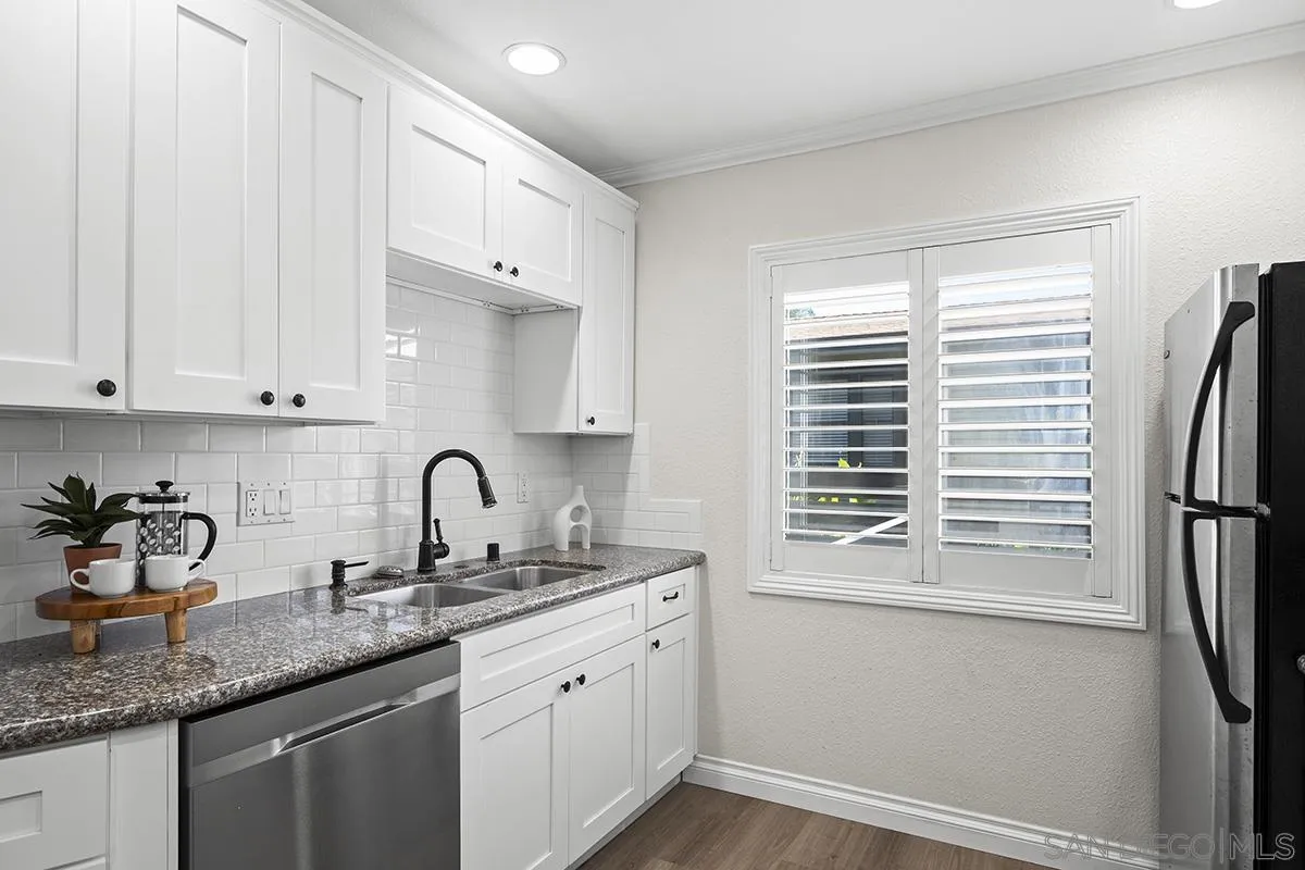 Photo #15: 260016608 Listing: Photo #15