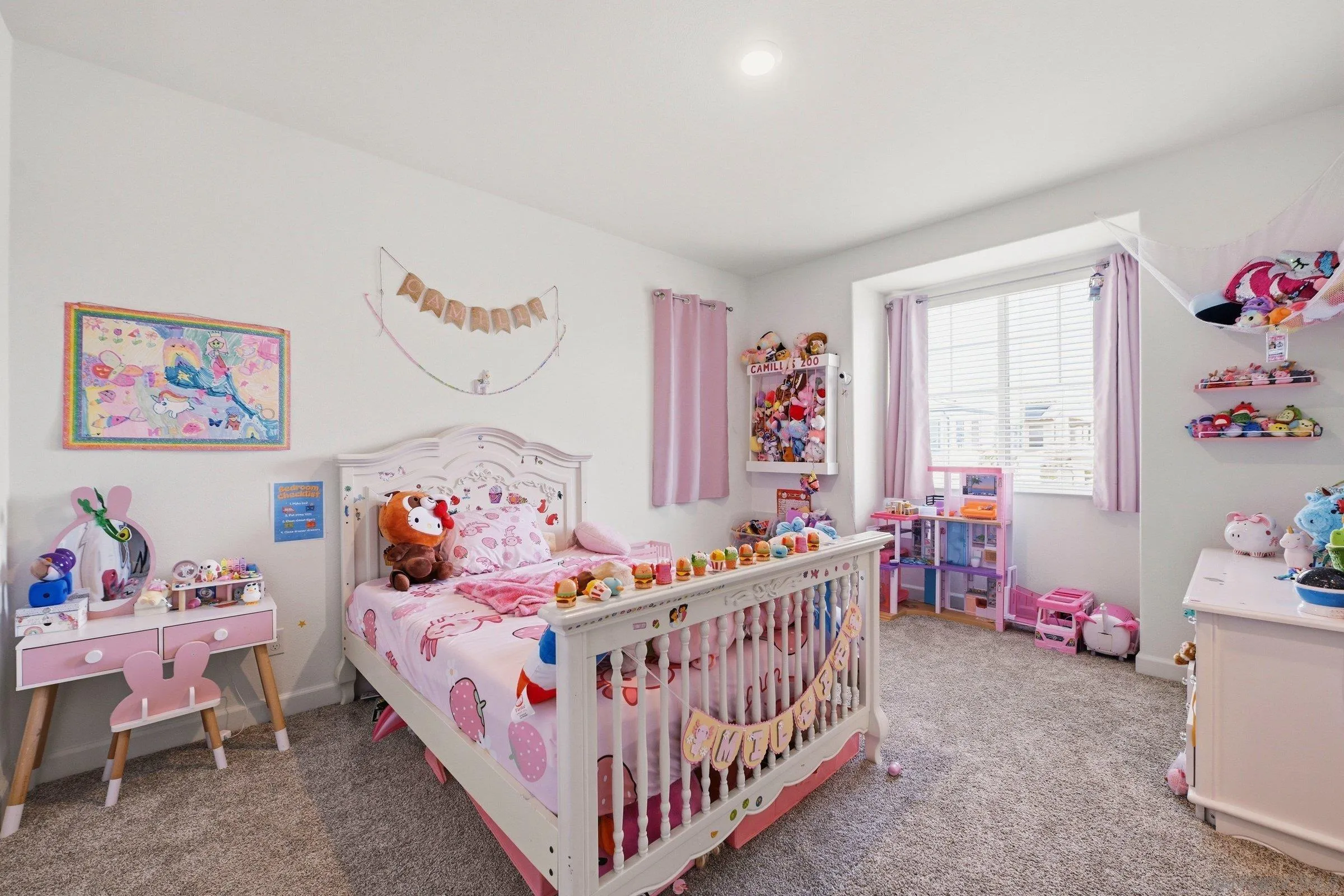 https://cdn.realtyfeed.com/cdn/127/260016610/0d6621adeb815bfe64ddf054d692e065.webp