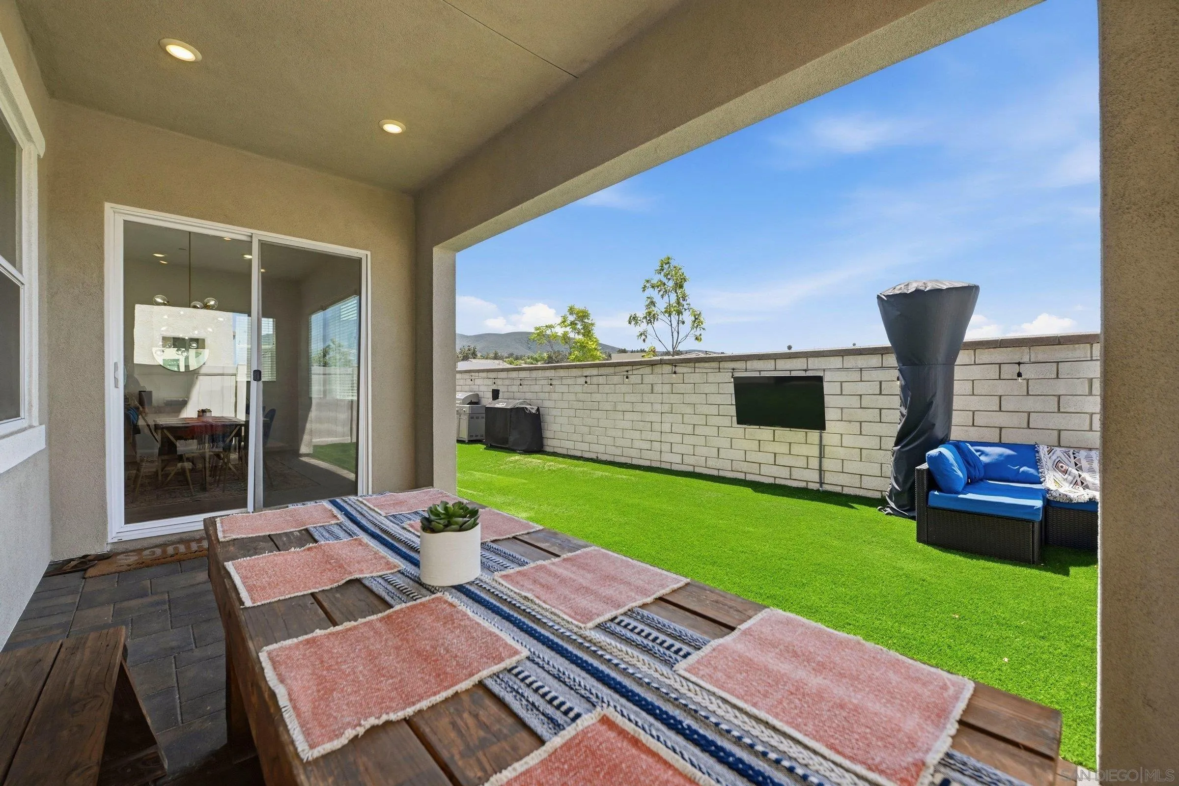 https://cdn.realtyfeed.com/cdn/127/260016610/2473fe07f591bfcdddf1ec0cbdca72a3.webp