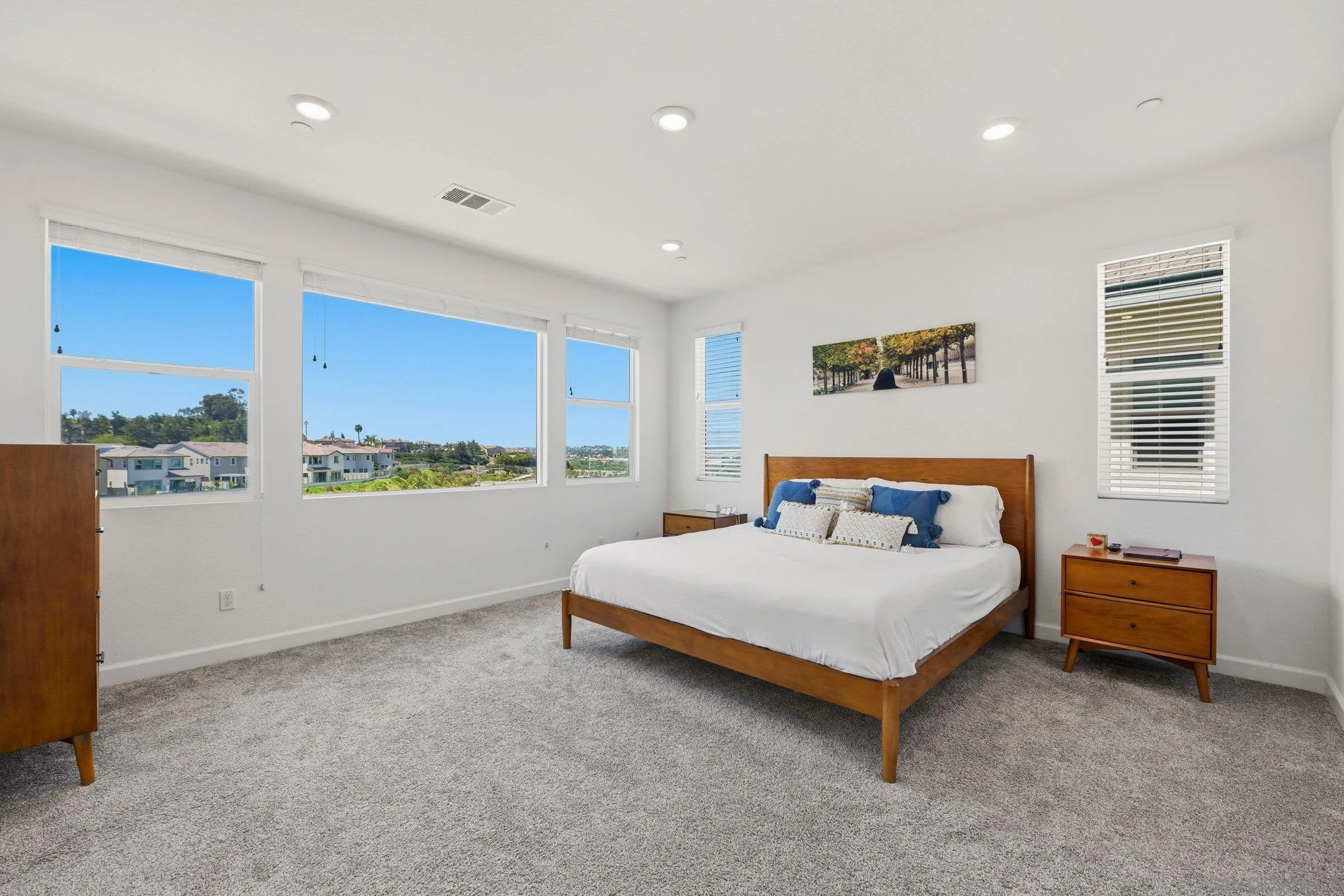 https://cdn.realtyfeed.com/cdn/127/260016610/a81f1021e0dda37d90c607d0140bfd6a.webp