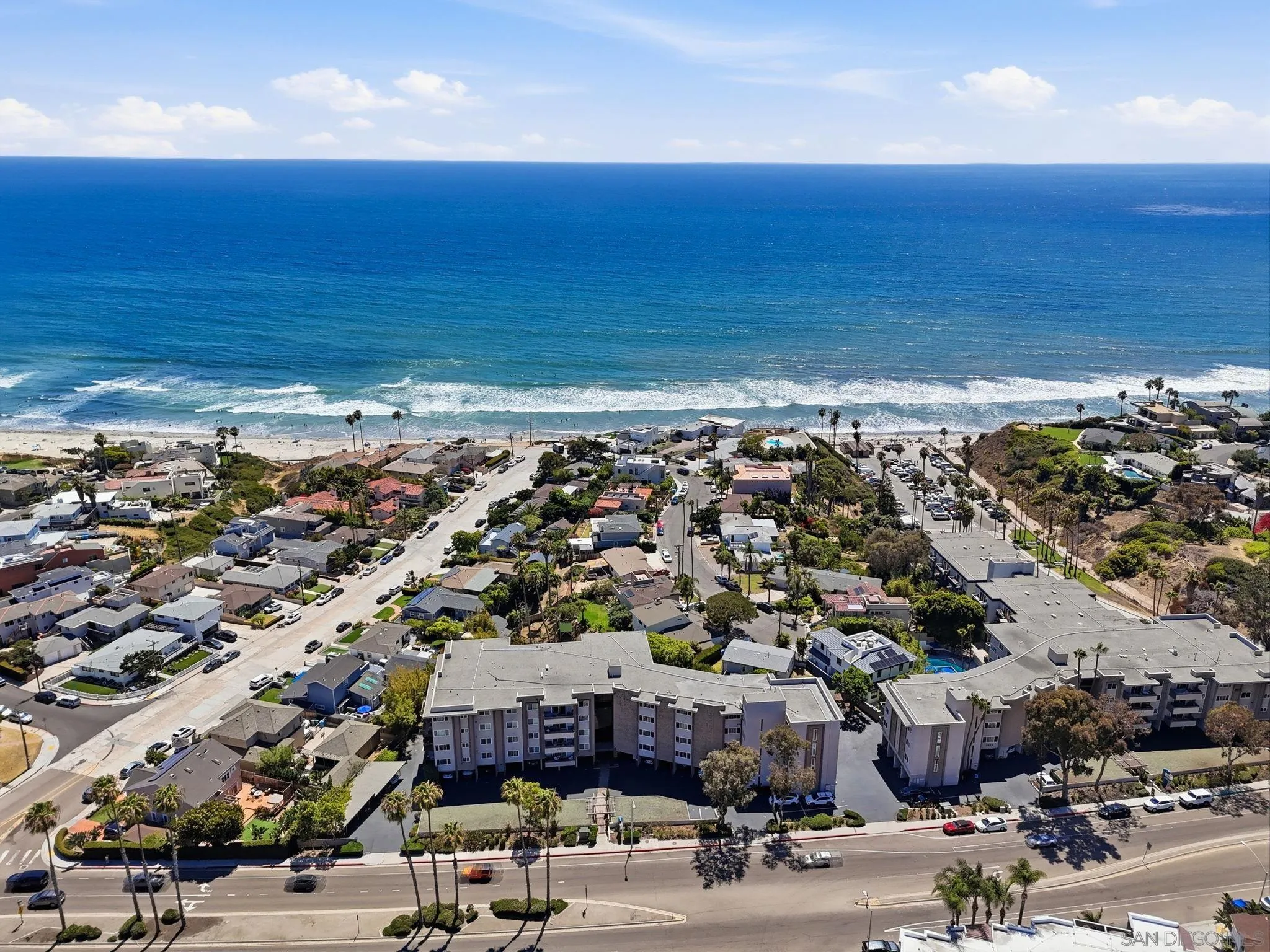 https://cdn.realtyfeed.com/cdn/127/260016611/349758b565839157fc0130359598969e.webp