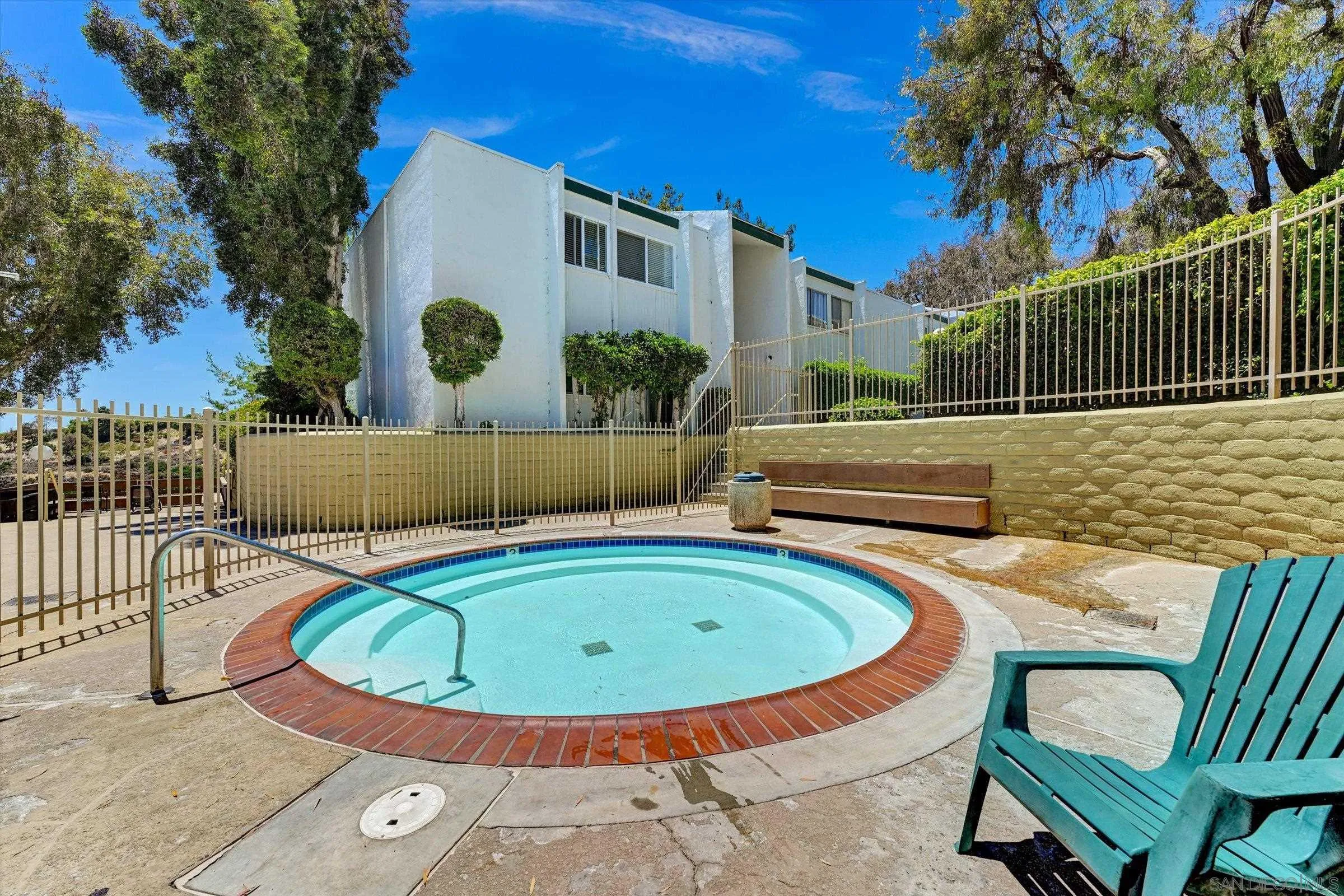 https://cdn.realtyfeed.com/cdn/127/260016615/716989b596b108426210e01a366fdbfd.webp