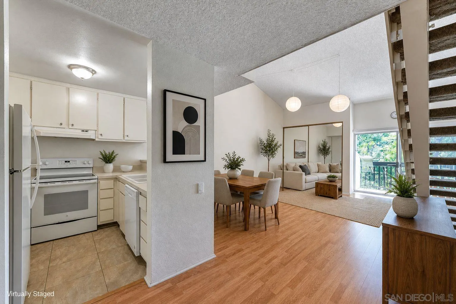 Photo #6: 260016615 Listing: Photo #6